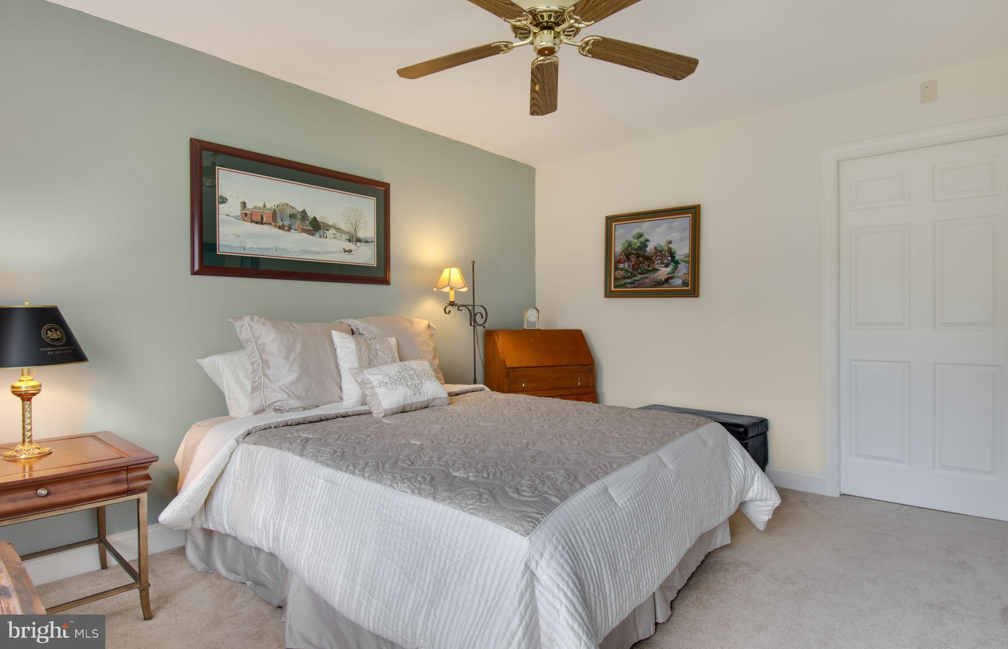 CHEWS MANOR - Residential