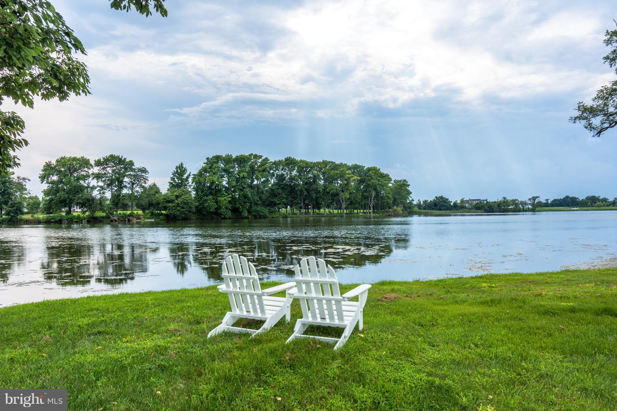 CHEWS MANOR - Residential