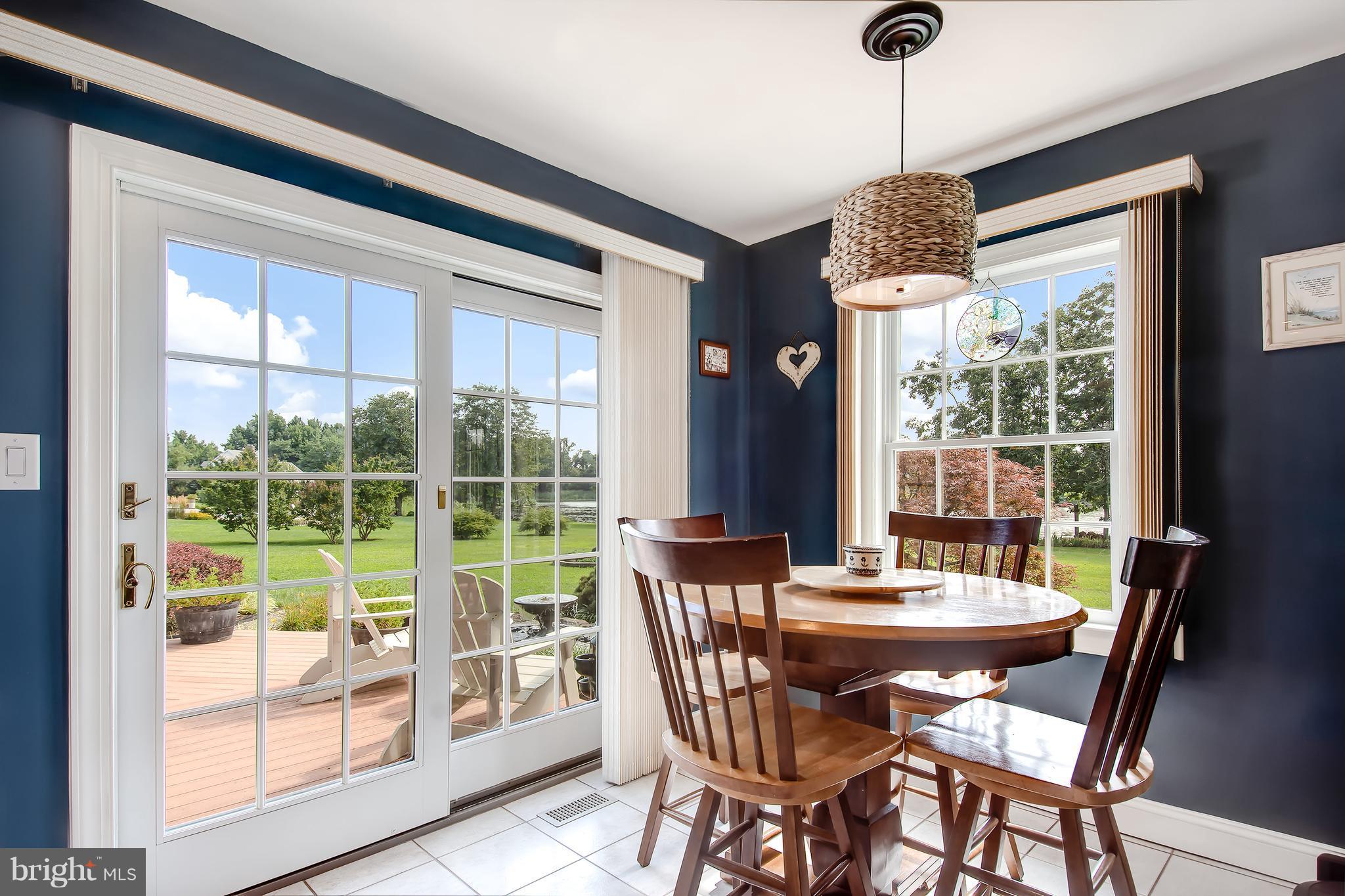 CHEWS MANOR - Residential