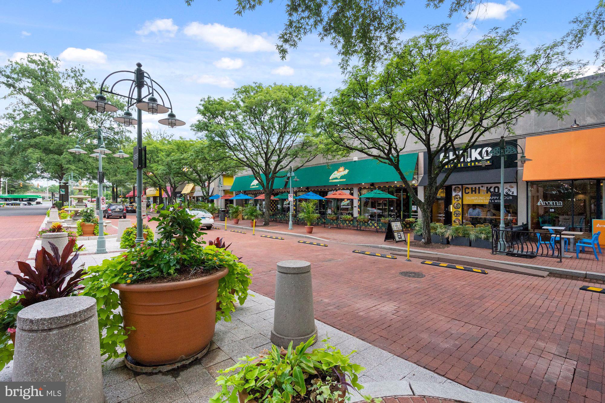 THE ARLINGTON - Residential