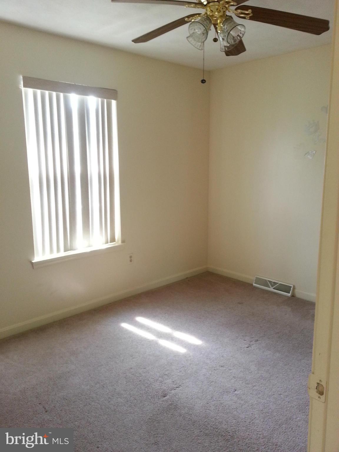 ELDERSBURG ESTATES - Residential