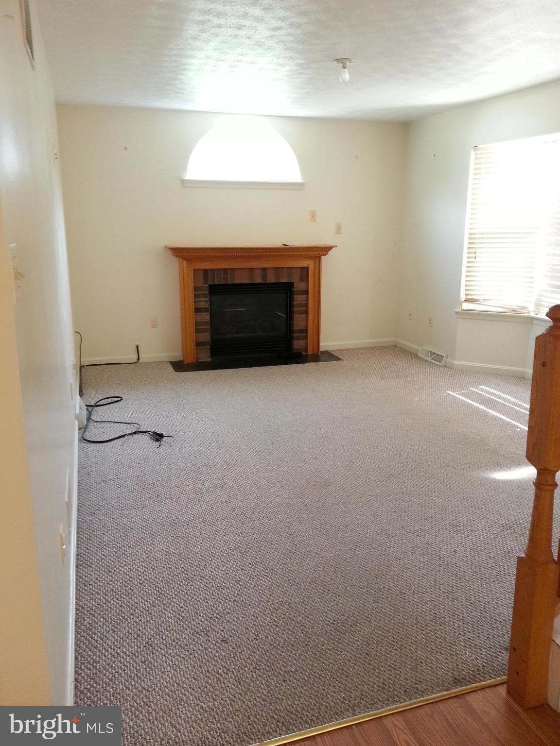 ELDERSBURG ESTATES - Residential