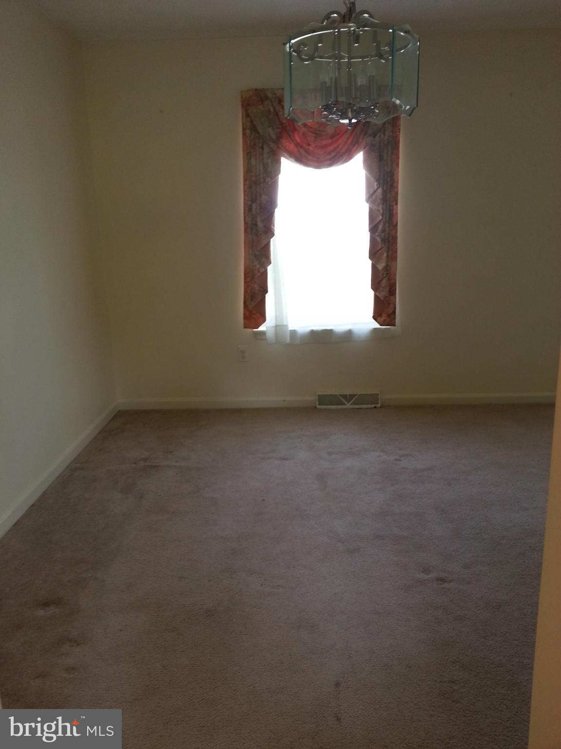 ELDERSBURG ESTATES - Residential