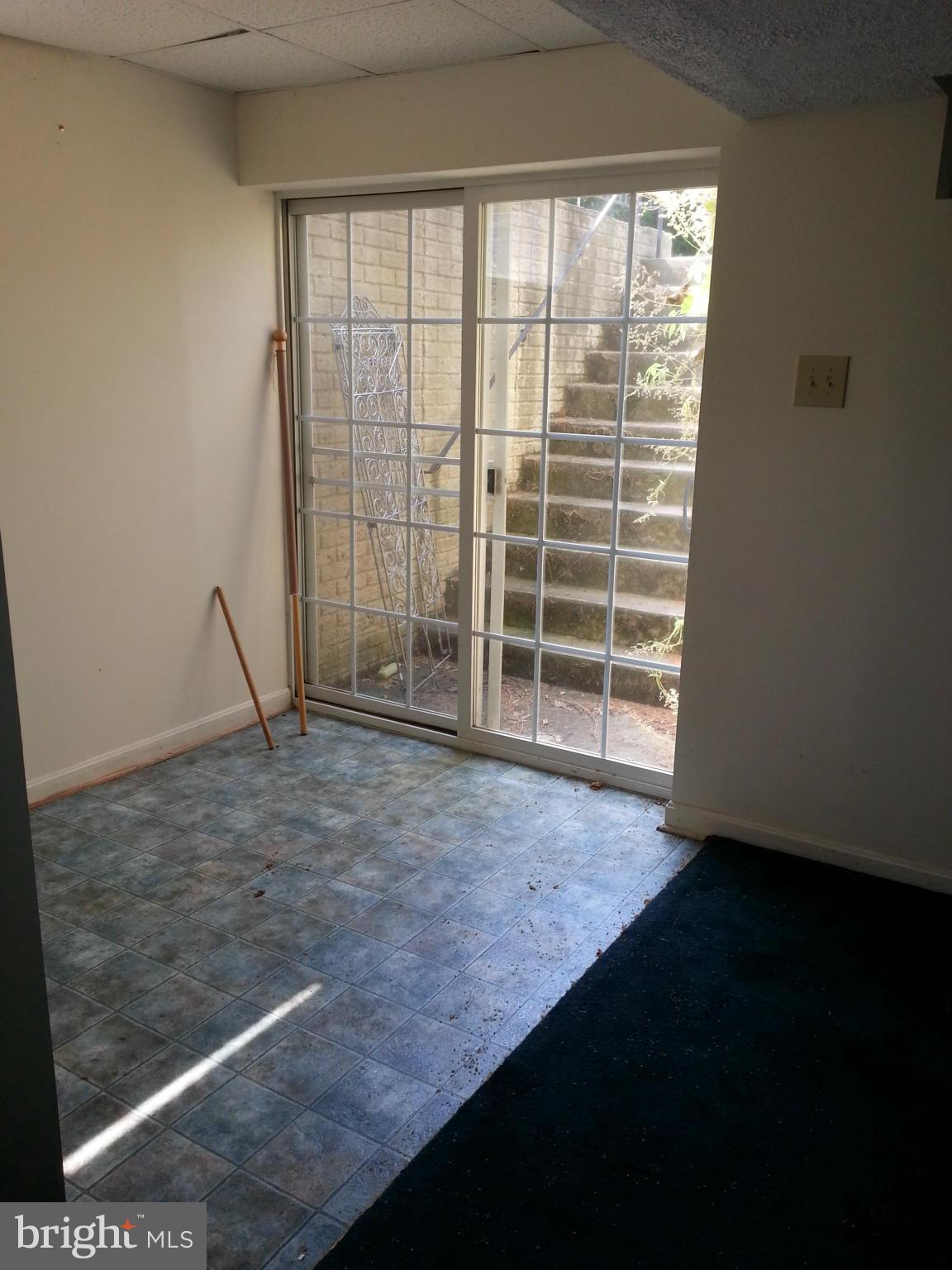 ELDERSBURG ESTATES - Residential