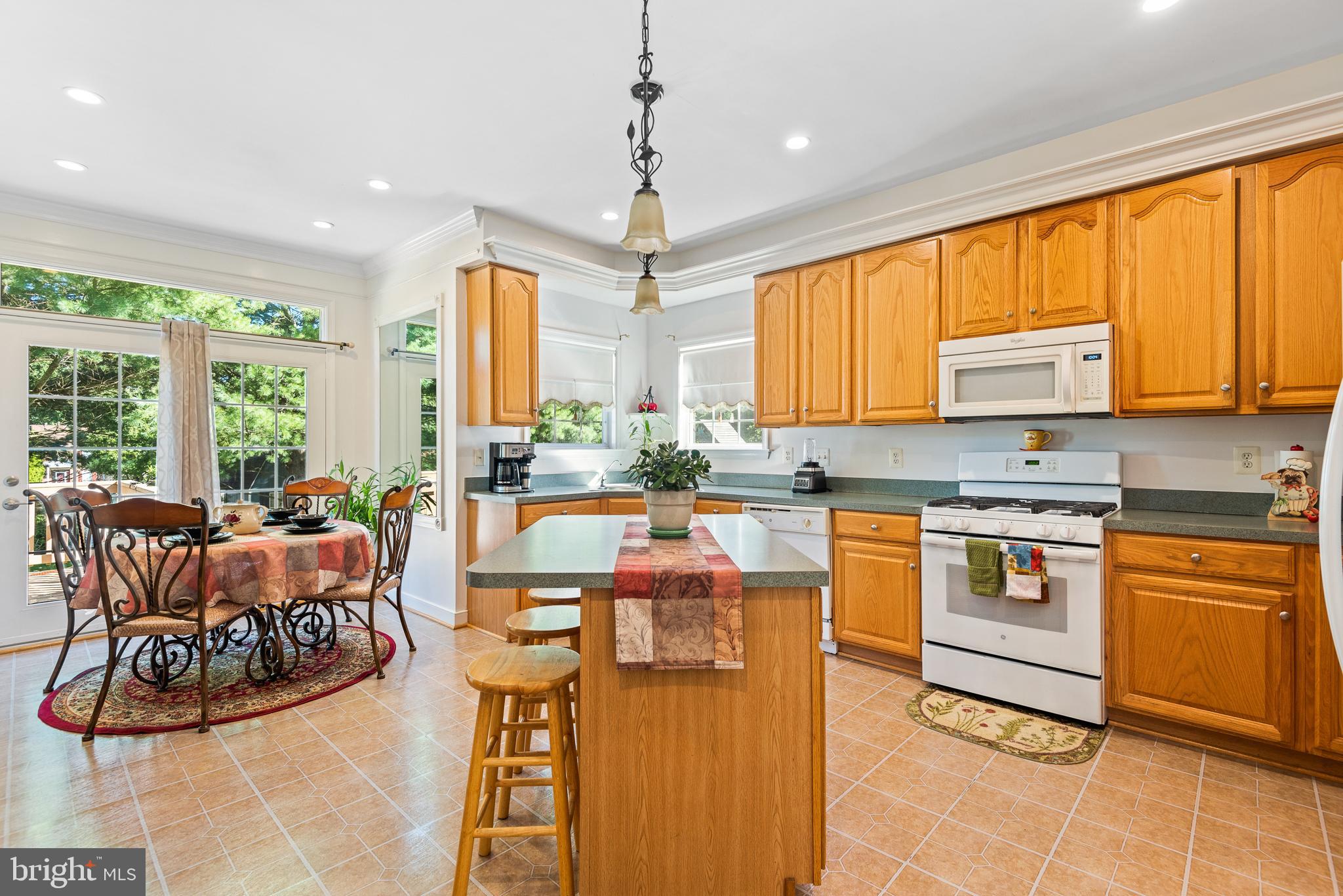 DALE CITY - Residential