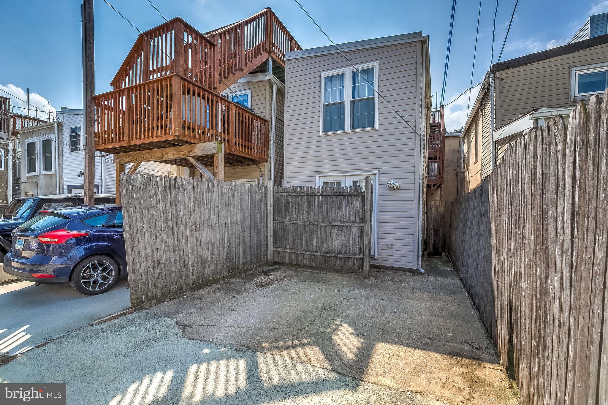 FEDERAL HILL HISTORIC DISTRICT - Residential