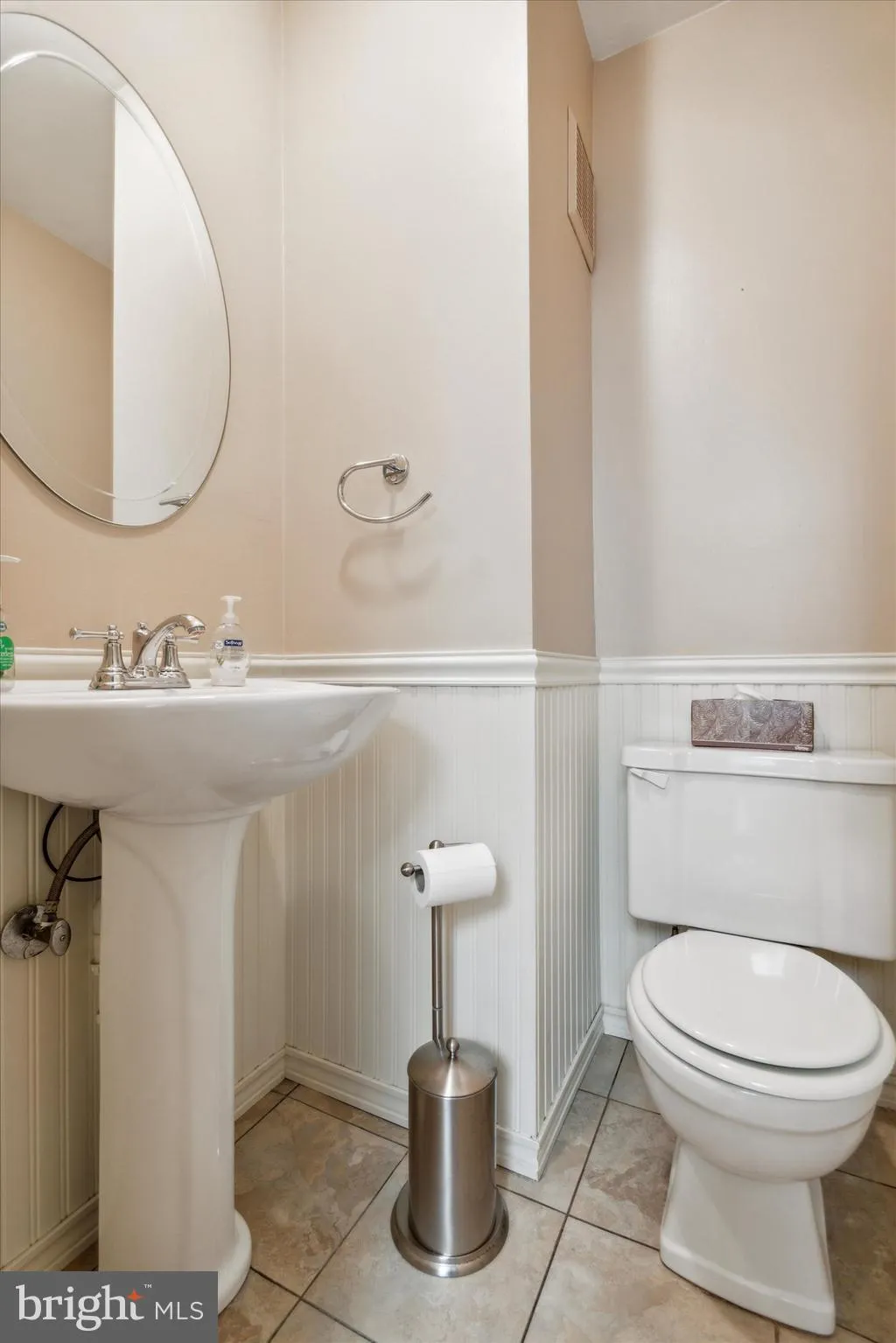 Philadelphia, Pennsylvania 19114, United States, 2 Bedrooms Bedrooms, ,2 BathroomsBathrooms,Residential,Contingent,82253