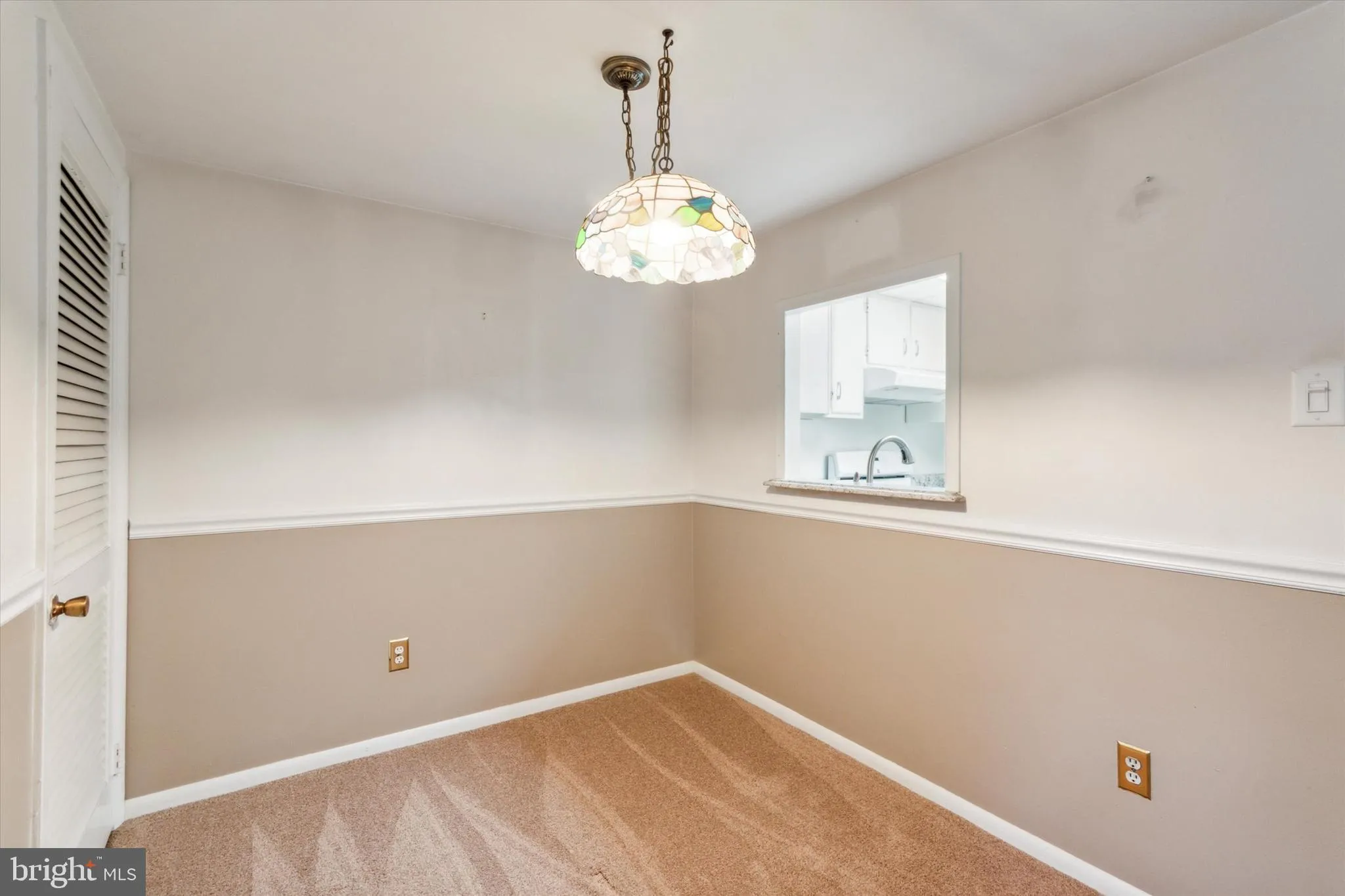 Philadelphia, Pennsylvania 19114, United States, 2 Bedrooms Bedrooms, ,2 BathroomsBathrooms,Residential,Contingent,82253