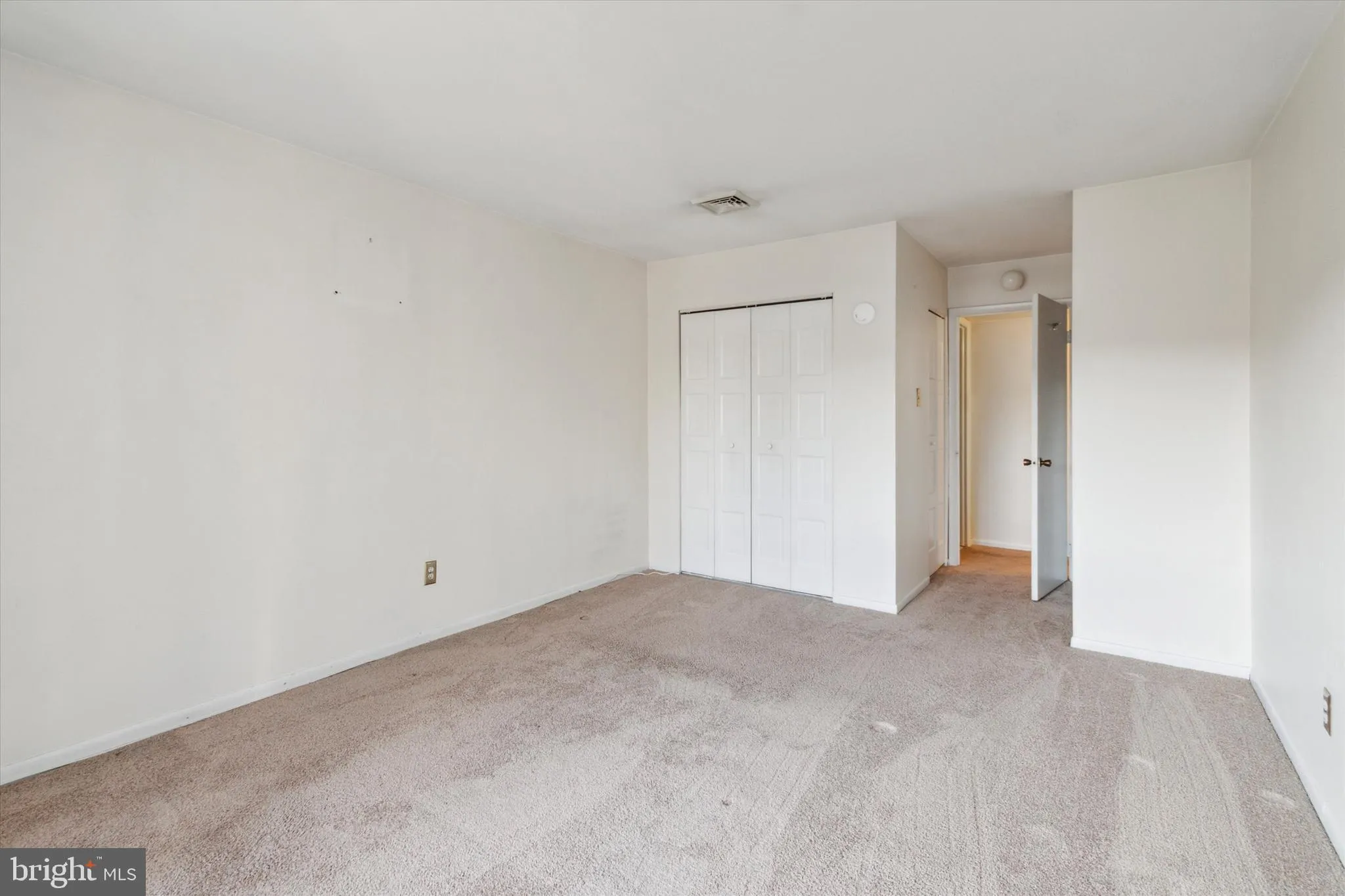 Philadelphia, Pennsylvania 19114, United States, 2 Bedrooms Bedrooms, ,2 BathroomsBathrooms,Residential,Contingent,82253