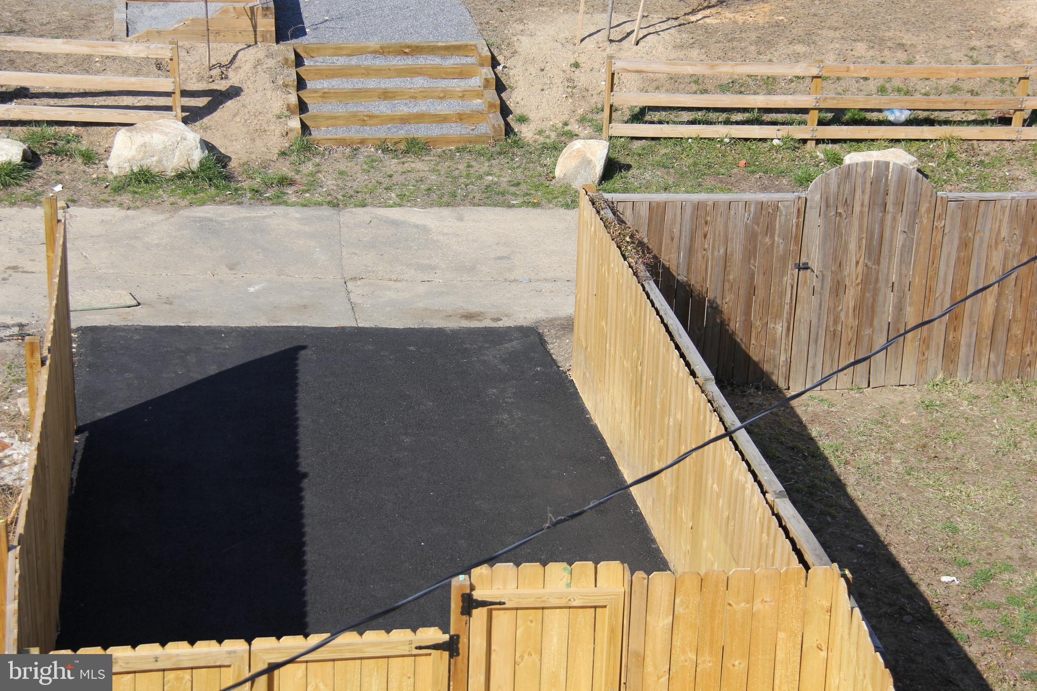 LEXINGTON - Residential