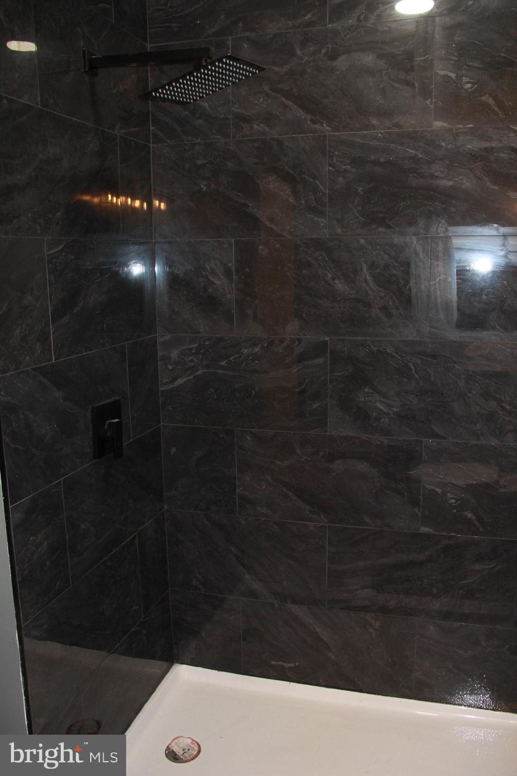 LEXINGTON - Residential