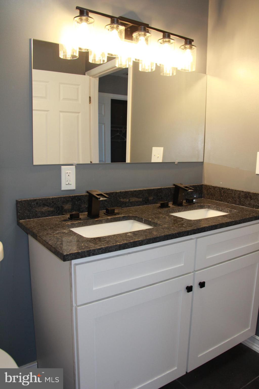 LEXINGTON - Residential