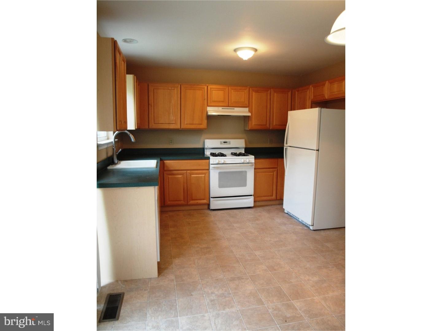 HEATHER VALLEY - Residential Lease