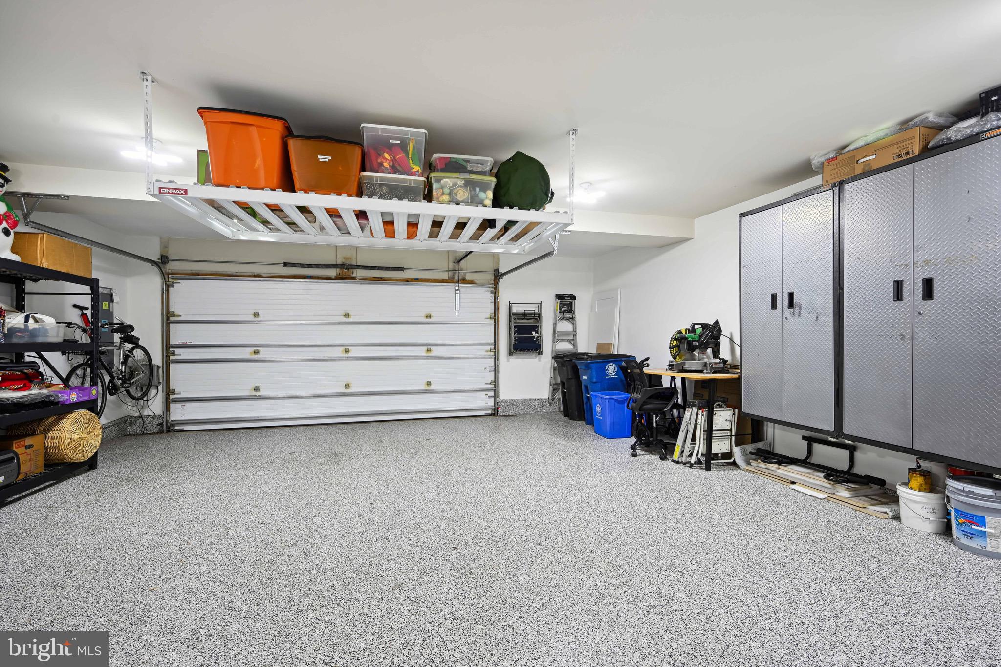 GROSVENOR HEIGHTS - Residential