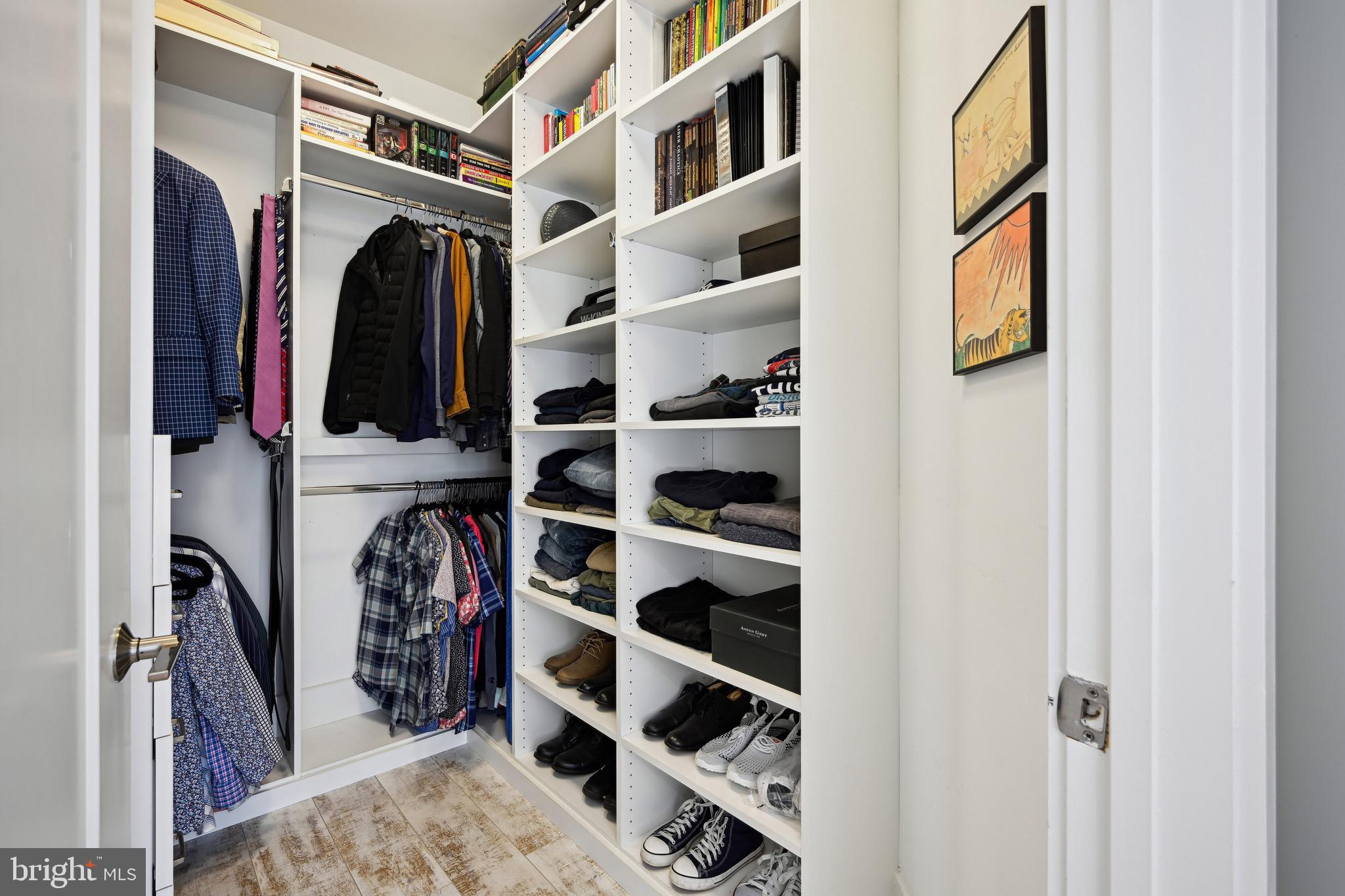 GROSVENOR HEIGHTS - Residential