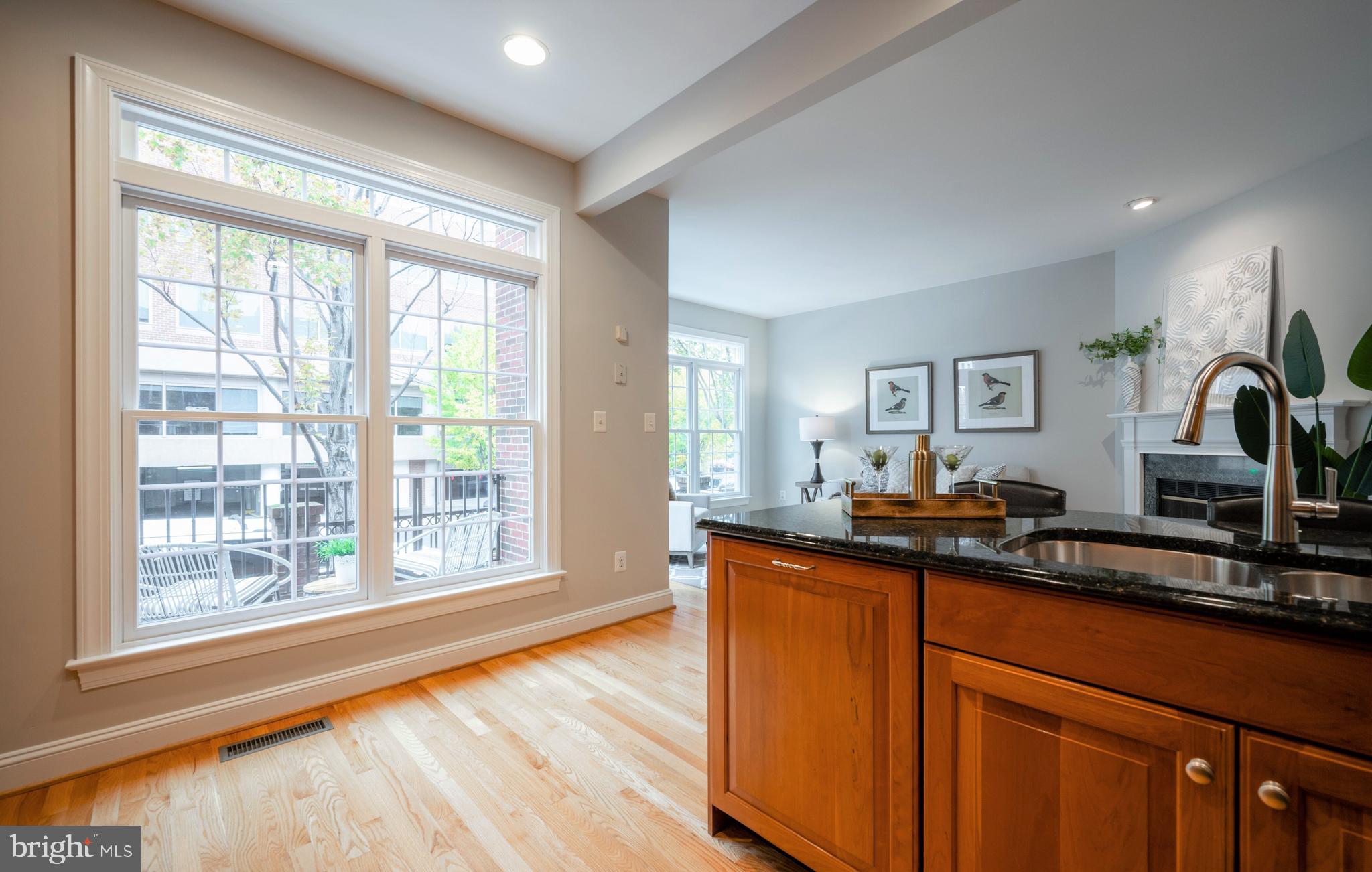 RIVERGATE - Residential