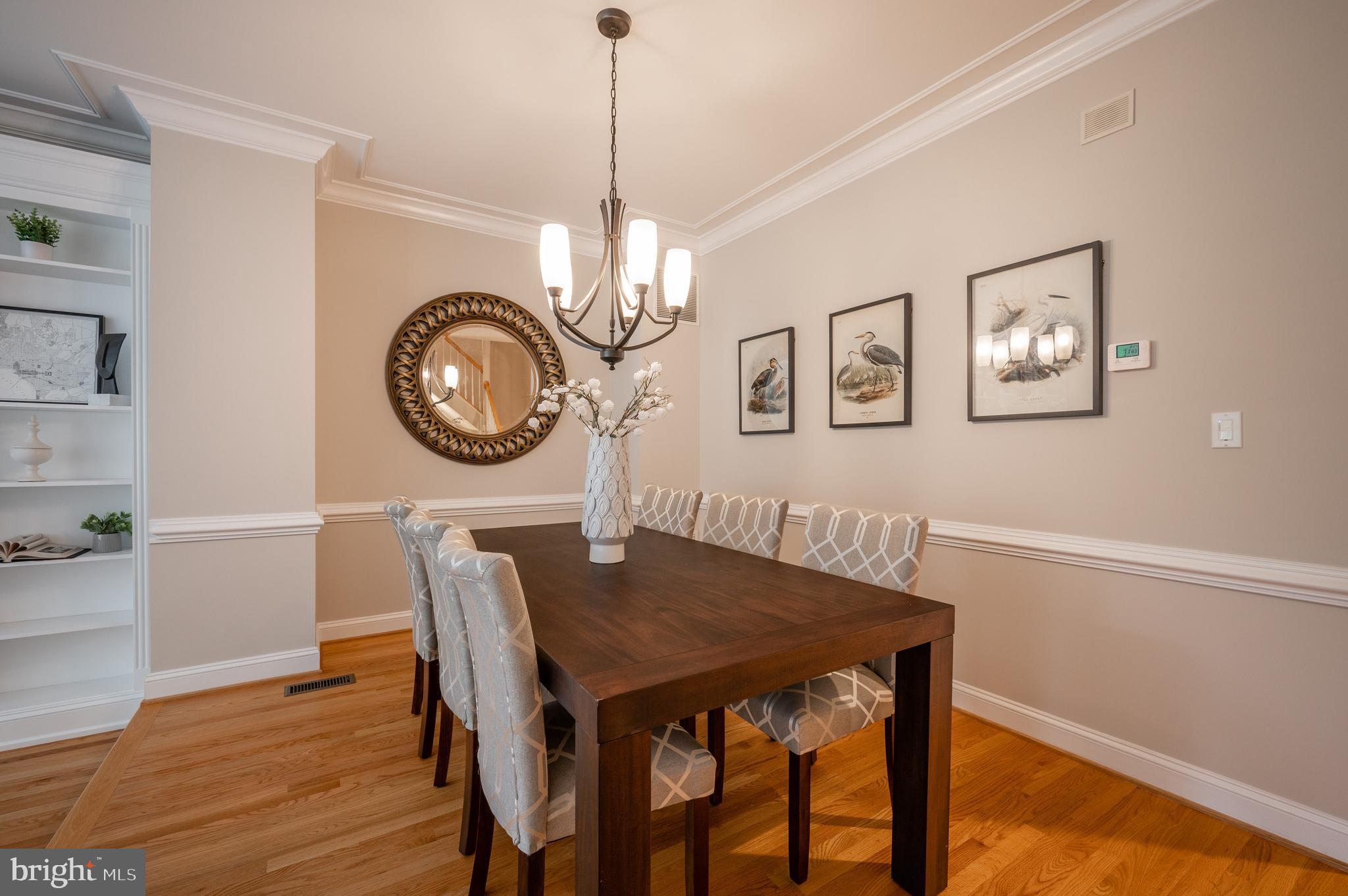 RIVERGATE - Residential