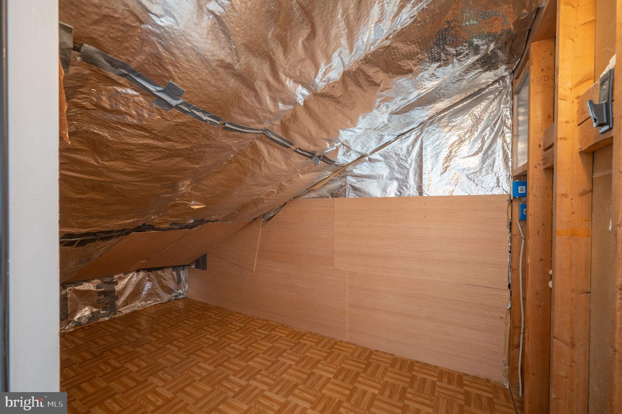 RIVERGATE - Residential