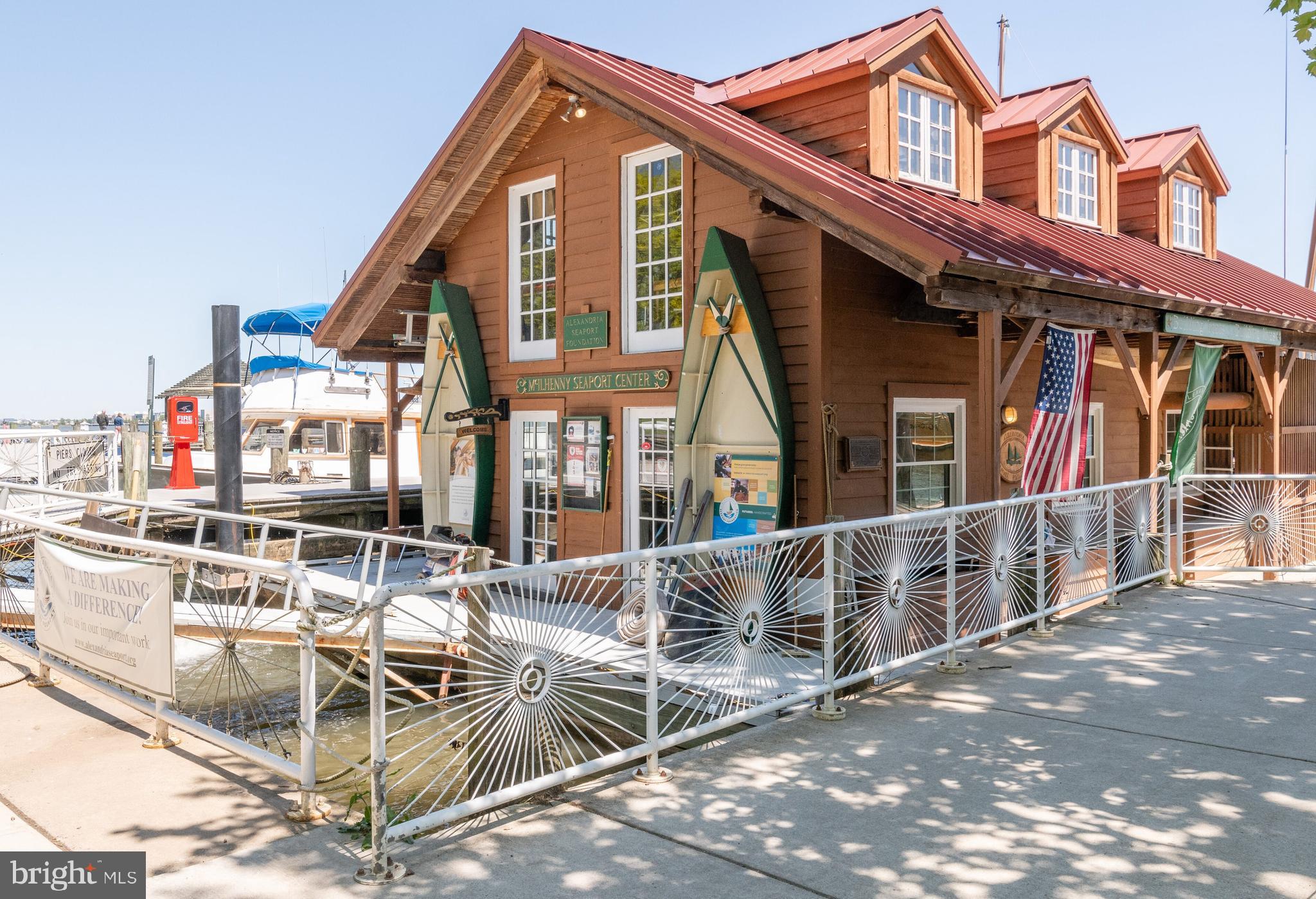 RIVERGATE - Residential