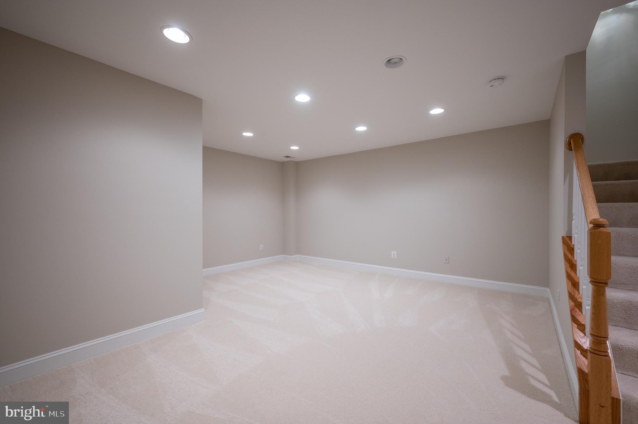 RIVERGATE - Residential