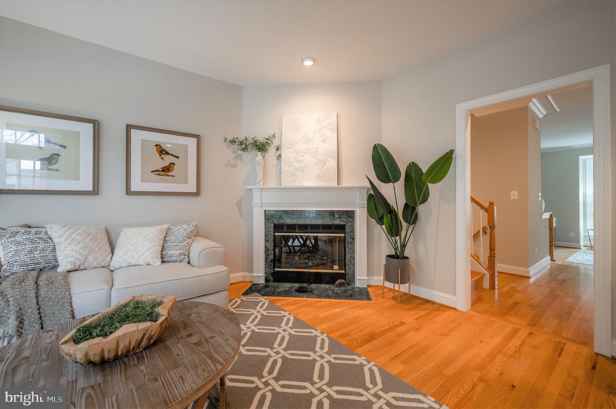 RIVERGATE - Residential