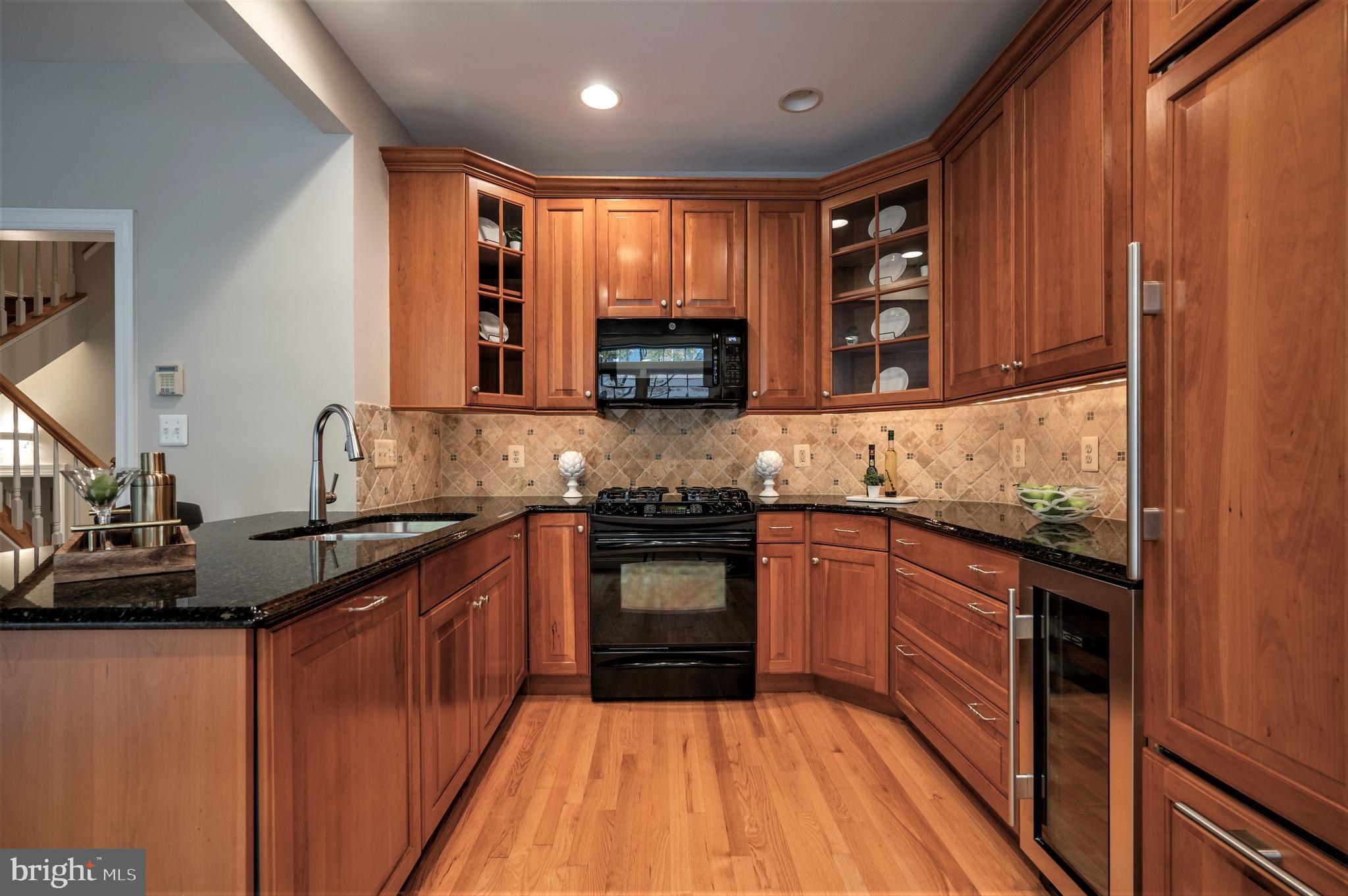 RIVERGATE - Residential