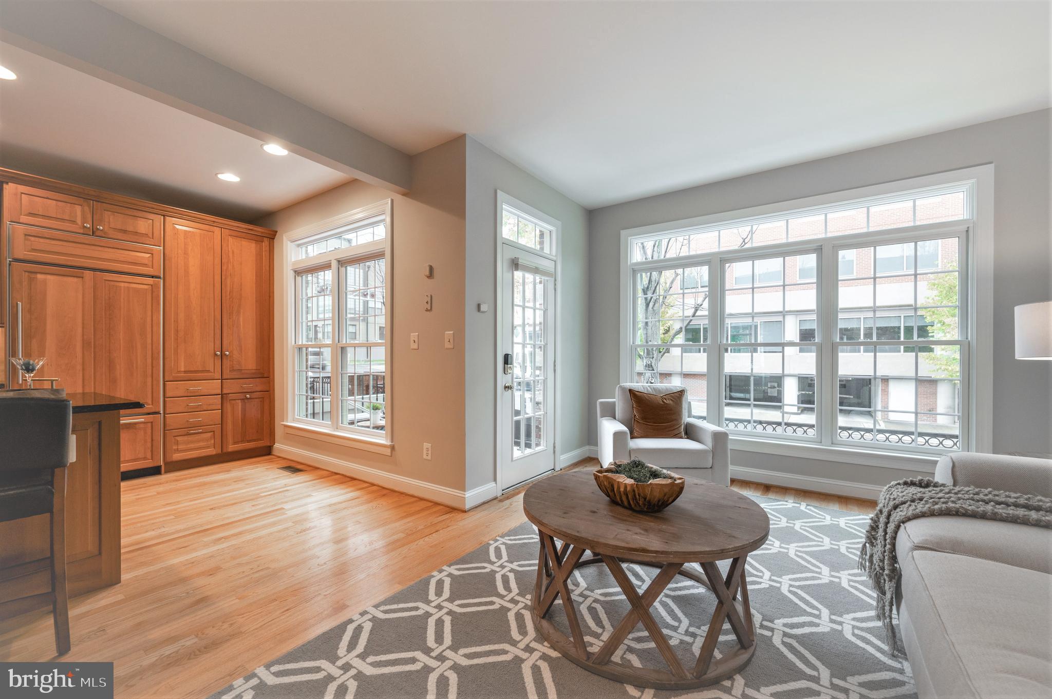 RIVERGATE - Residential