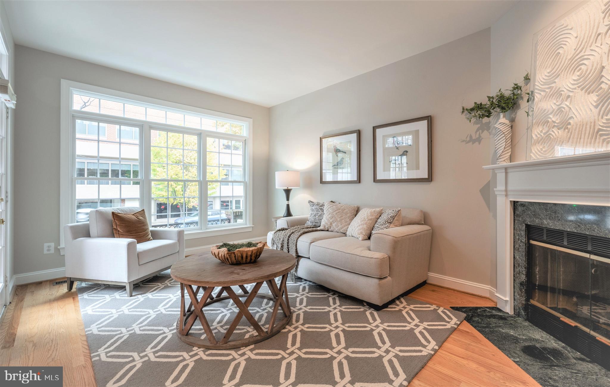 RIVERGATE - Residential