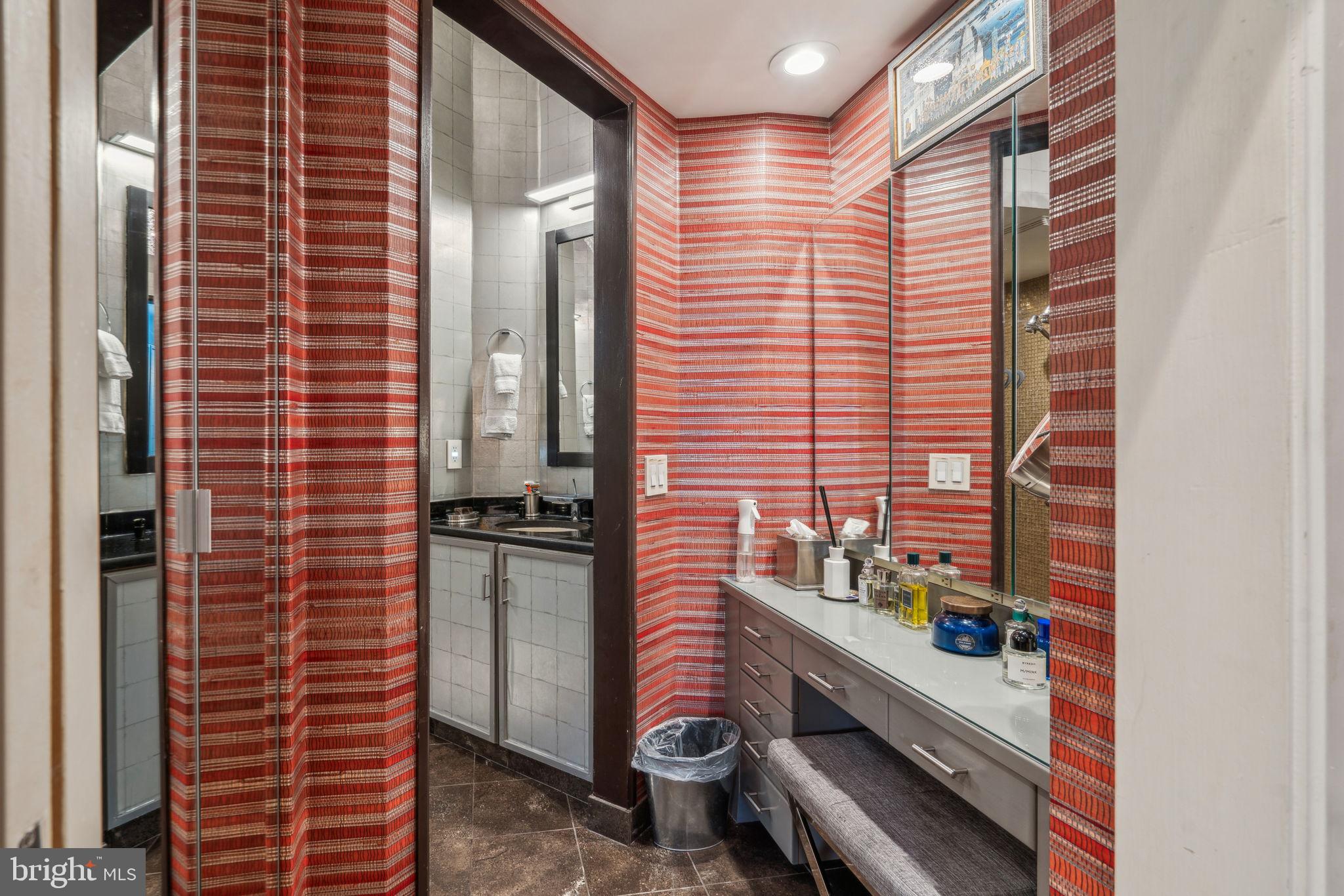 OLD CITY - Residential