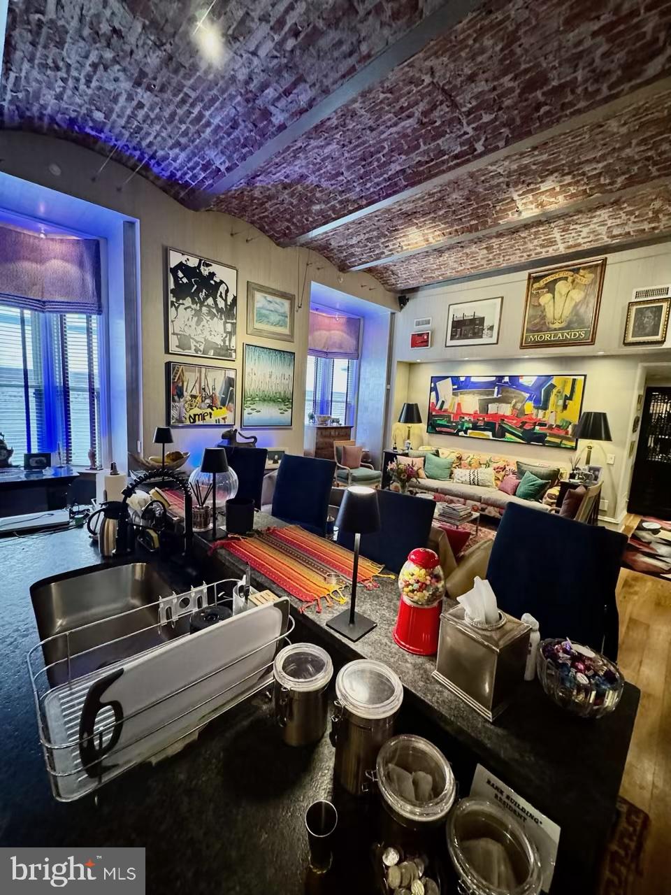 OLD CITY - Residential