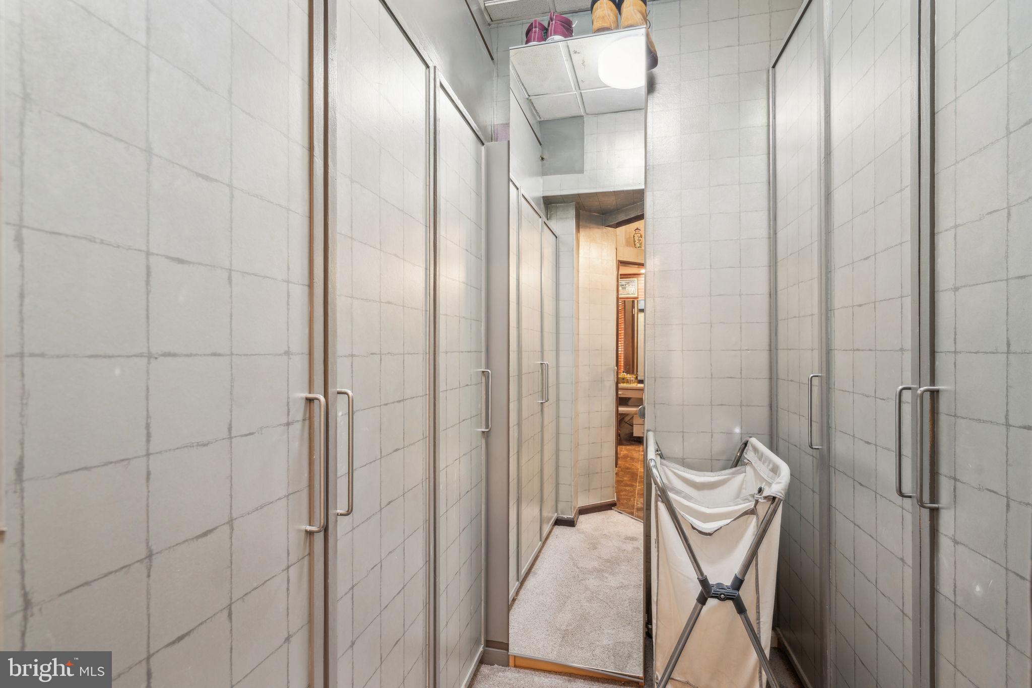 OLD CITY - Residential