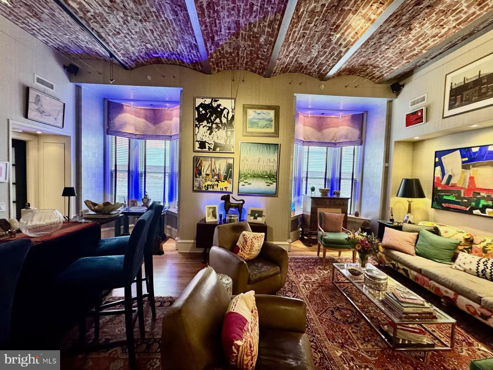 OLD CITY - Residential