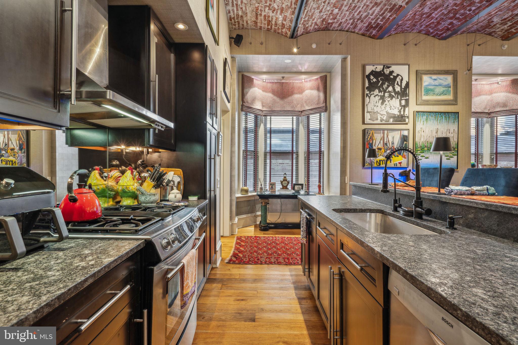 OLD CITY - Residential