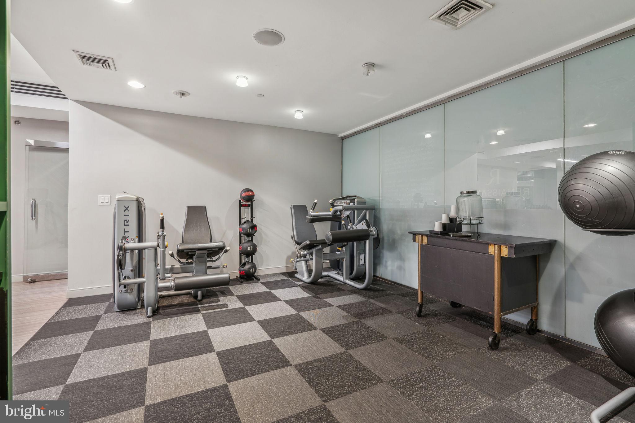 OLD CITY - Residential