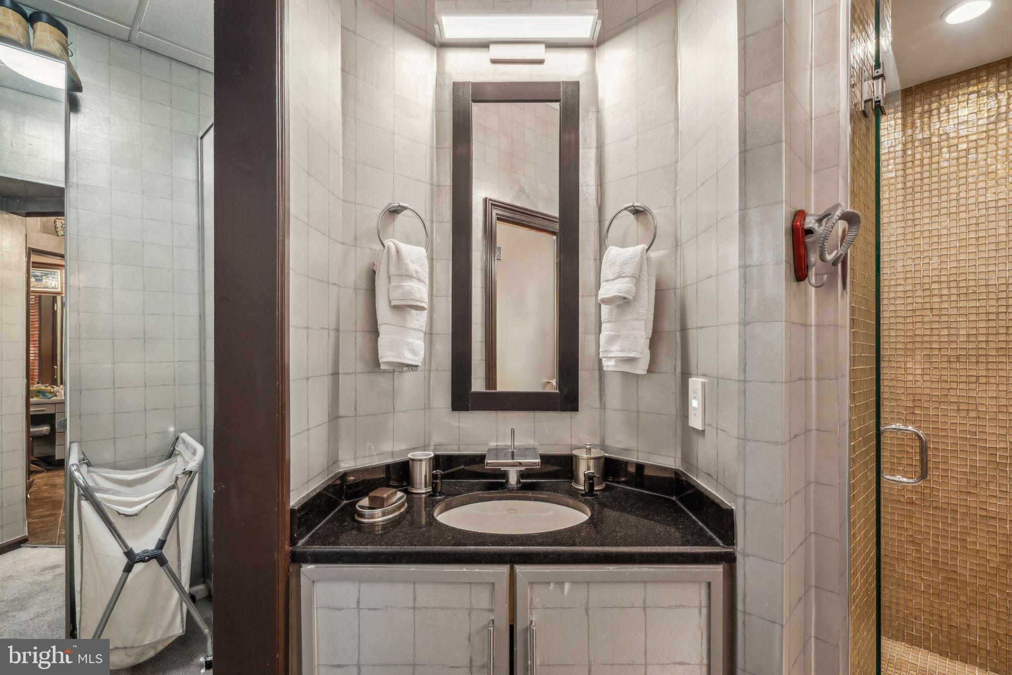 OLD CITY - Residential