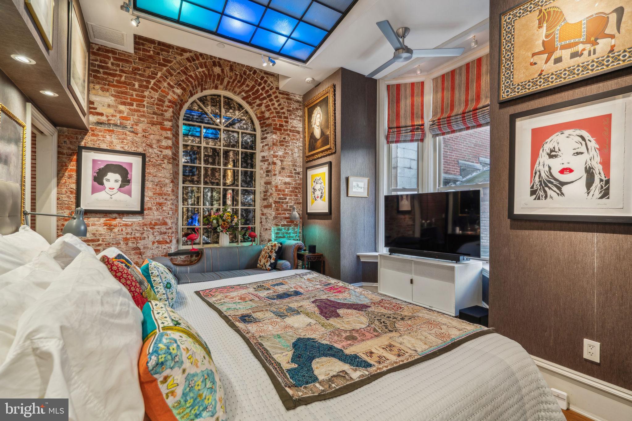 OLD CITY - Residential