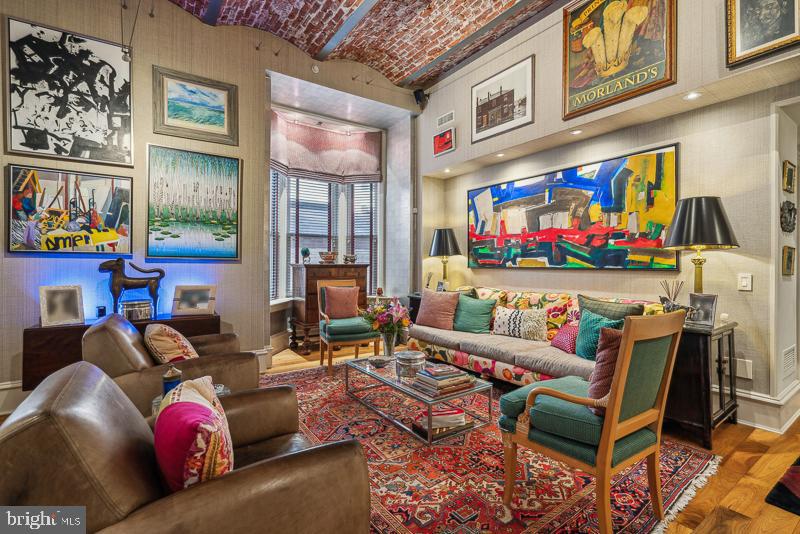 OLD CITY - Residential