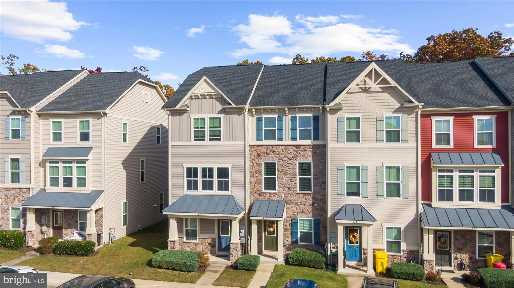 472 WILLOW BEND DRIVE