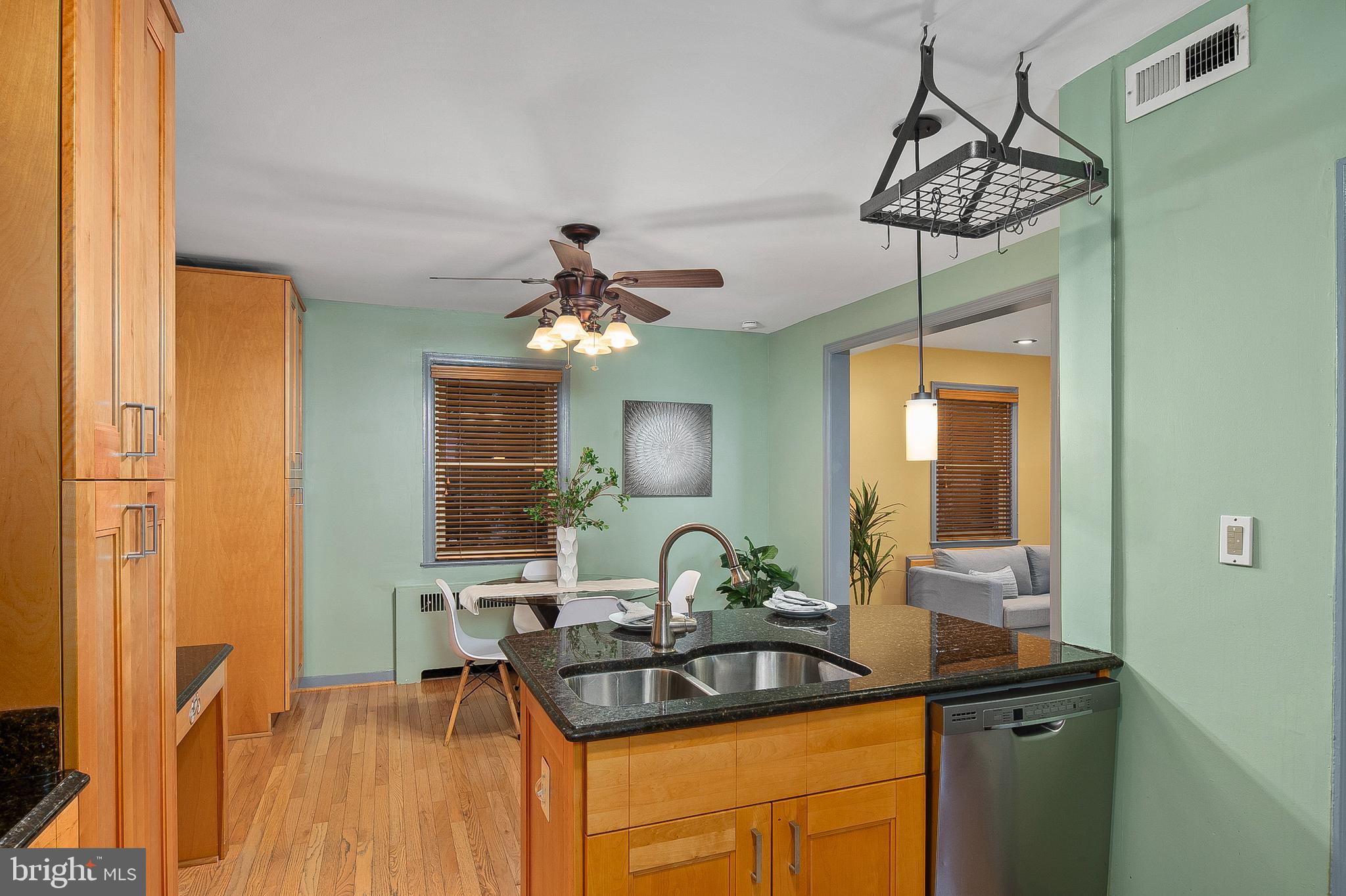 EDNOR GARDENS - LAKESIDE - Residential