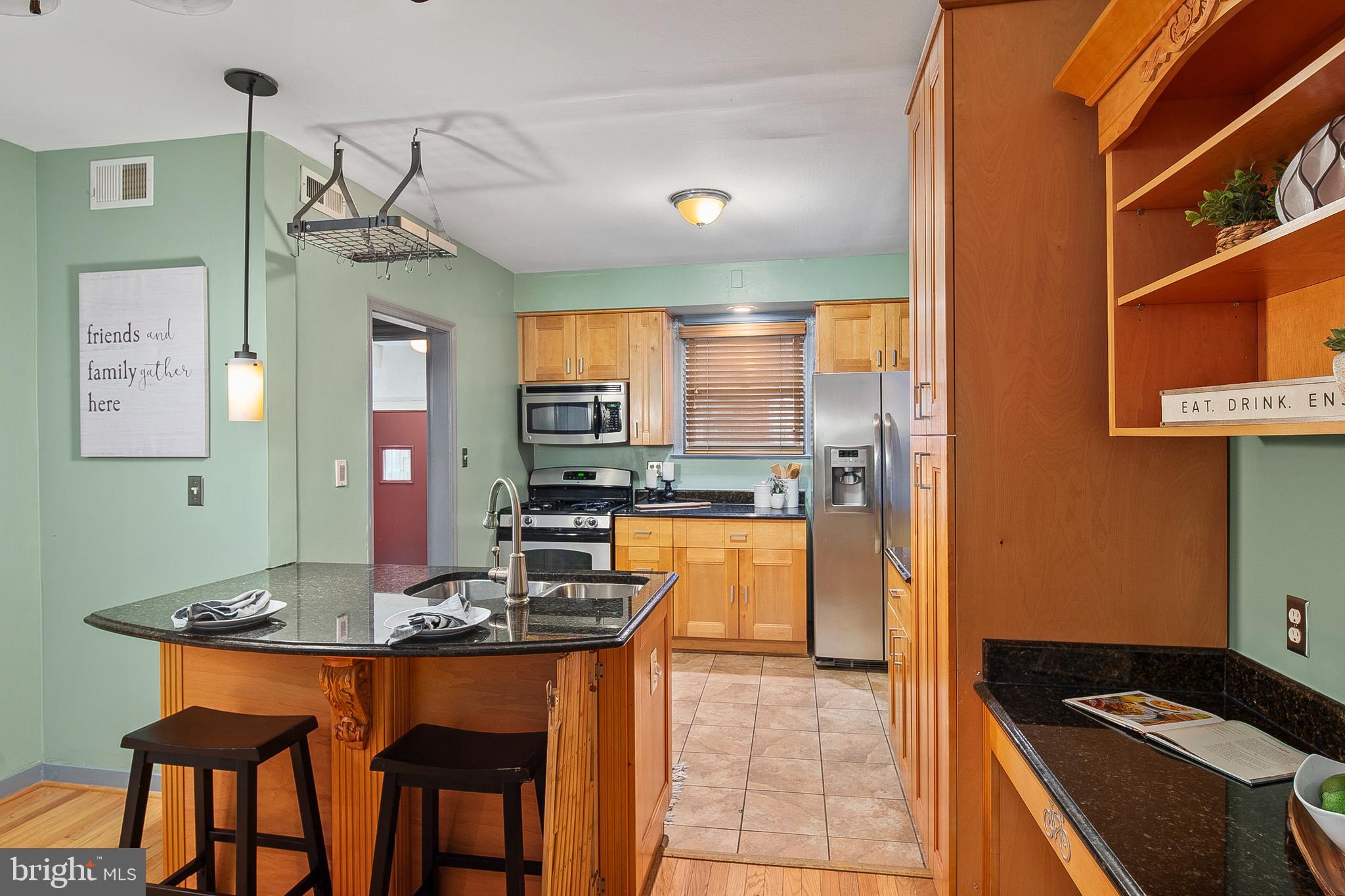 EDNOR GARDENS - LAKESIDE - Residential