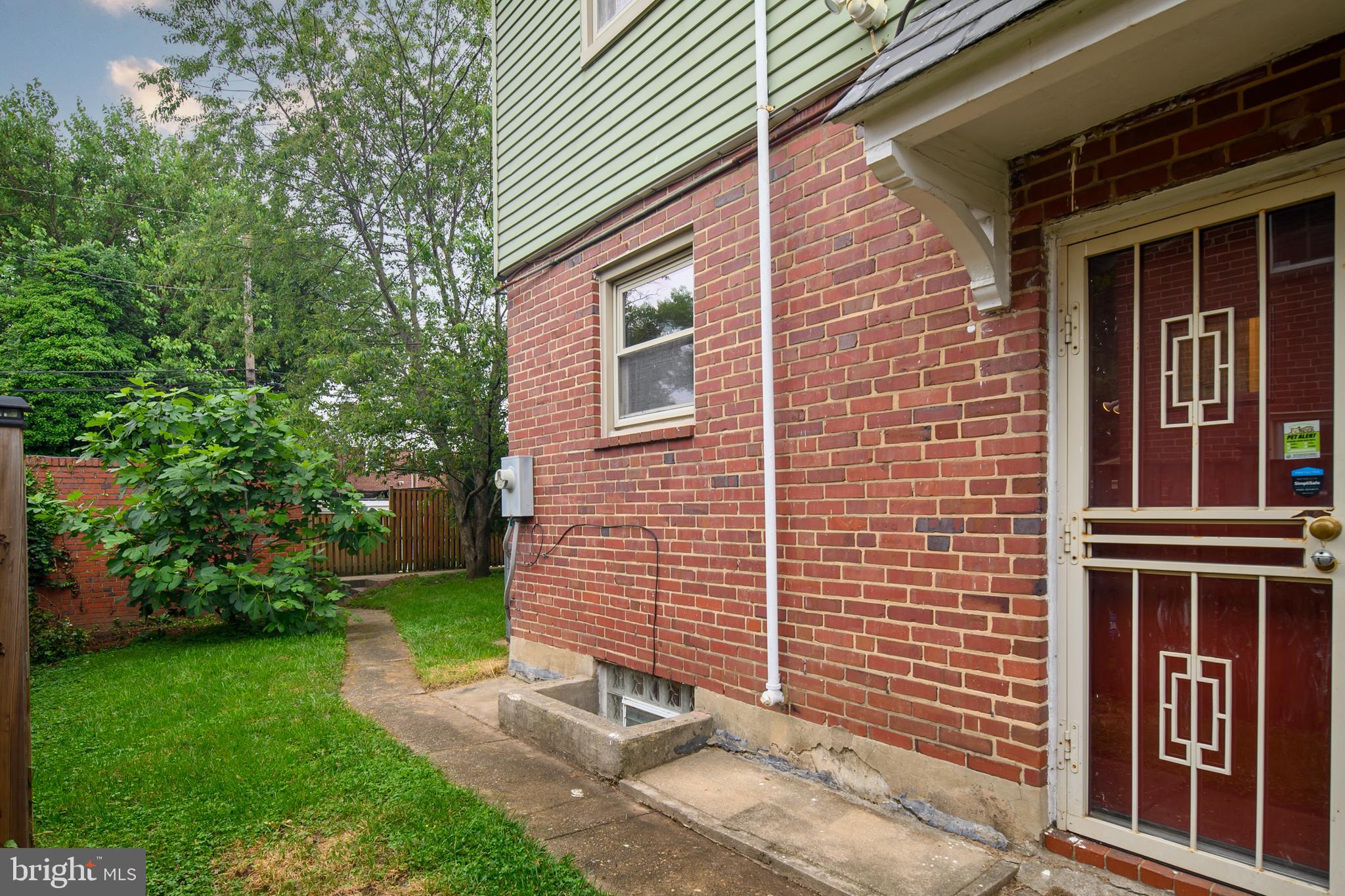 EDNOR GARDENS - LAKESIDE - Residential