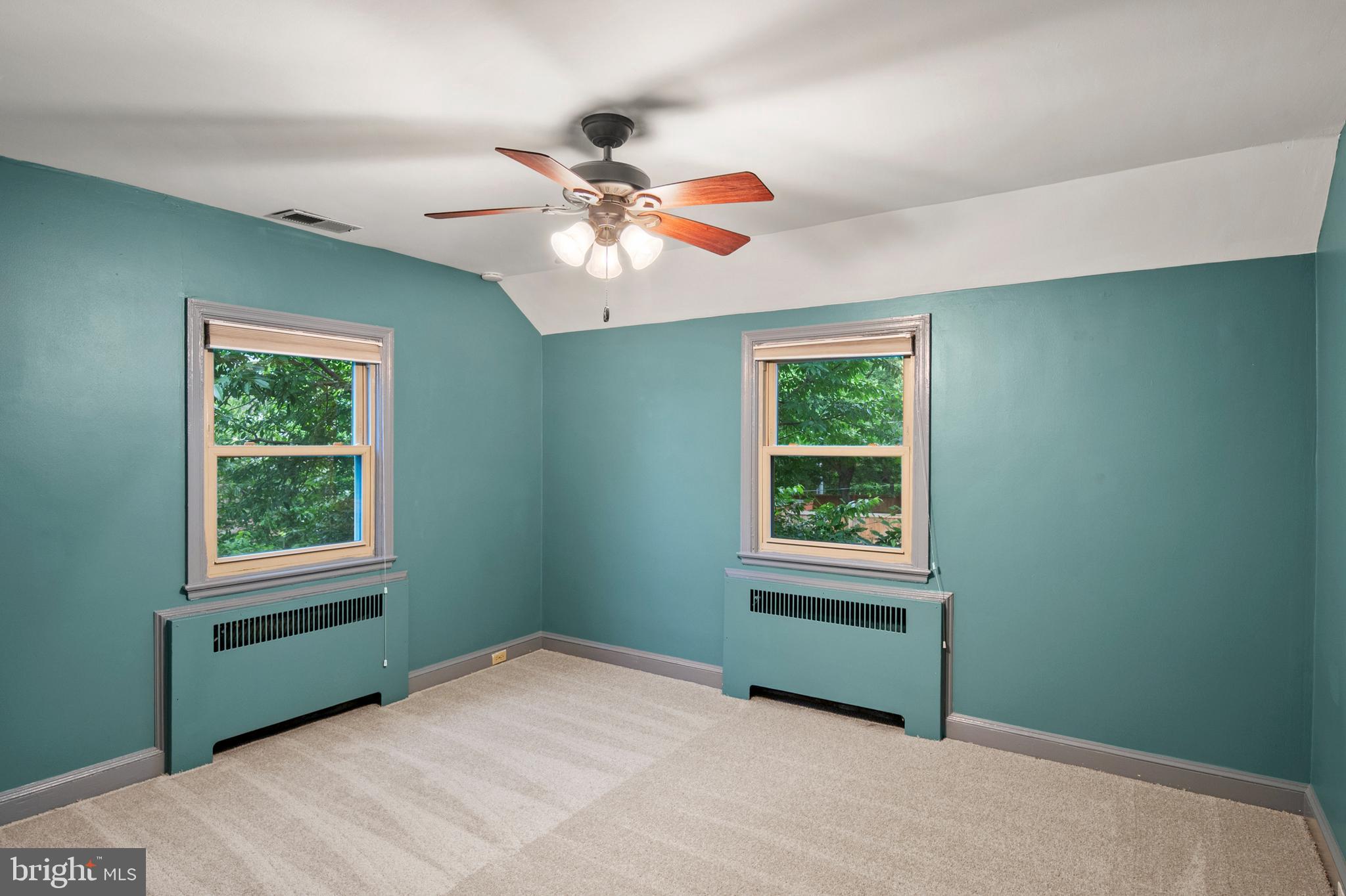 EDNOR GARDENS - LAKESIDE - Residential