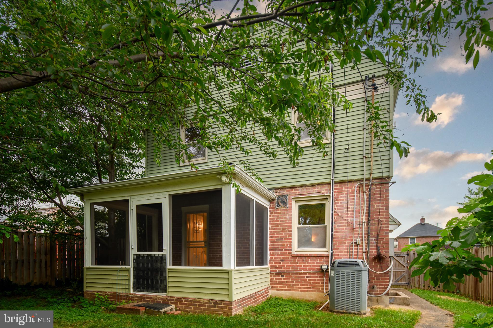 EDNOR GARDENS - LAKESIDE - Residential