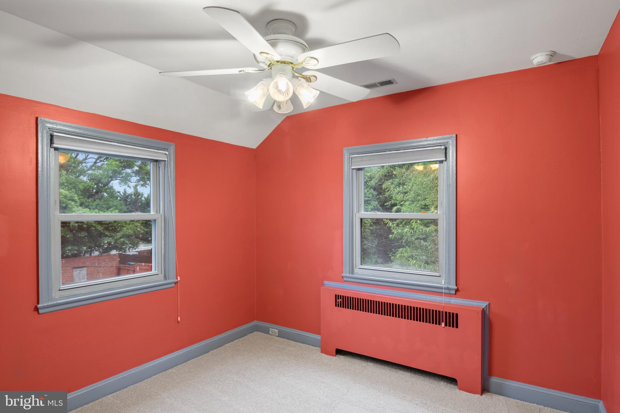 EDNOR GARDENS - LAKESIDE - Residential