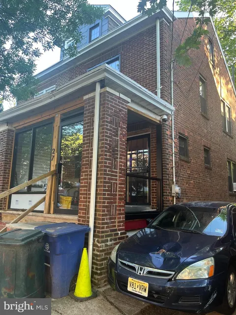 27 Hollywood Avenue, Trenton, NJ MLS: NJME2059844
