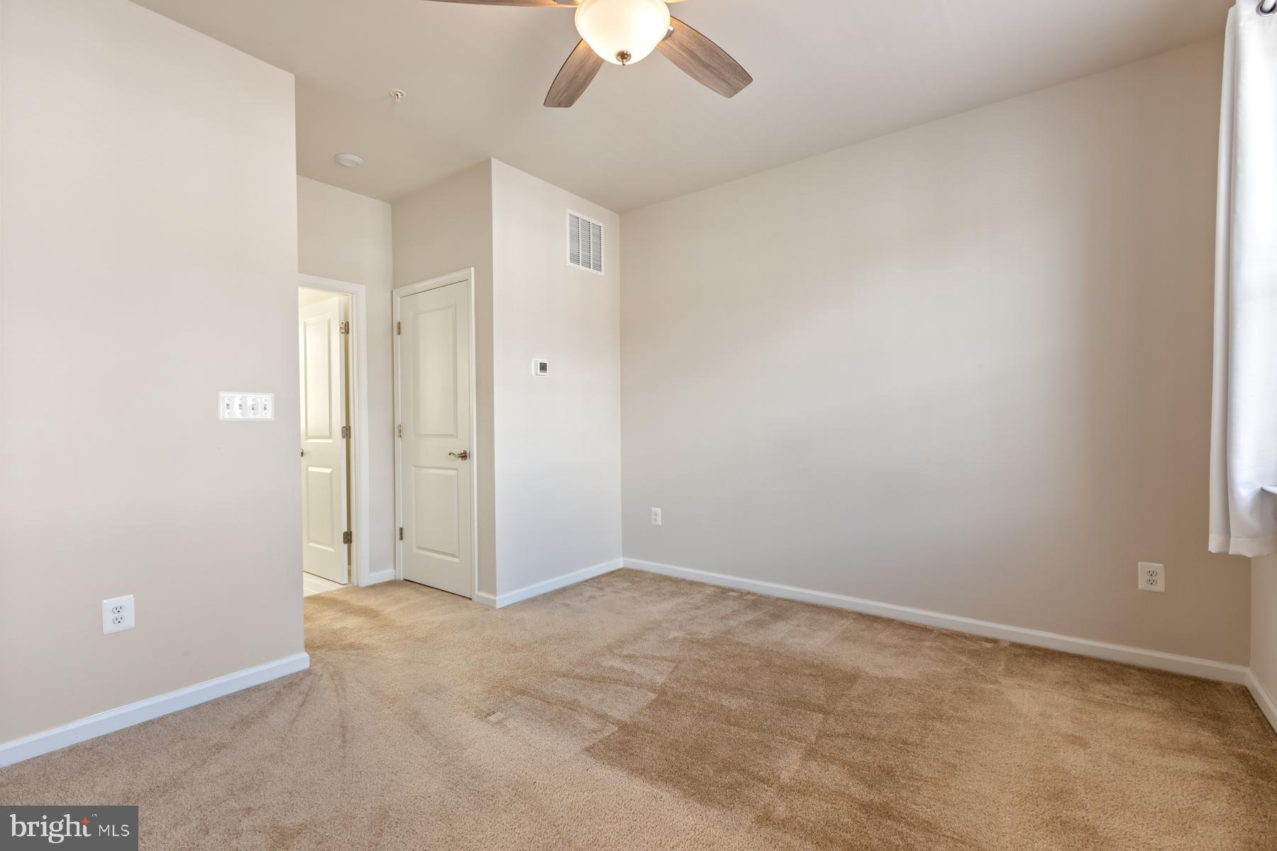 WESTSIDE AT SHADY GROVE METRO - Residential