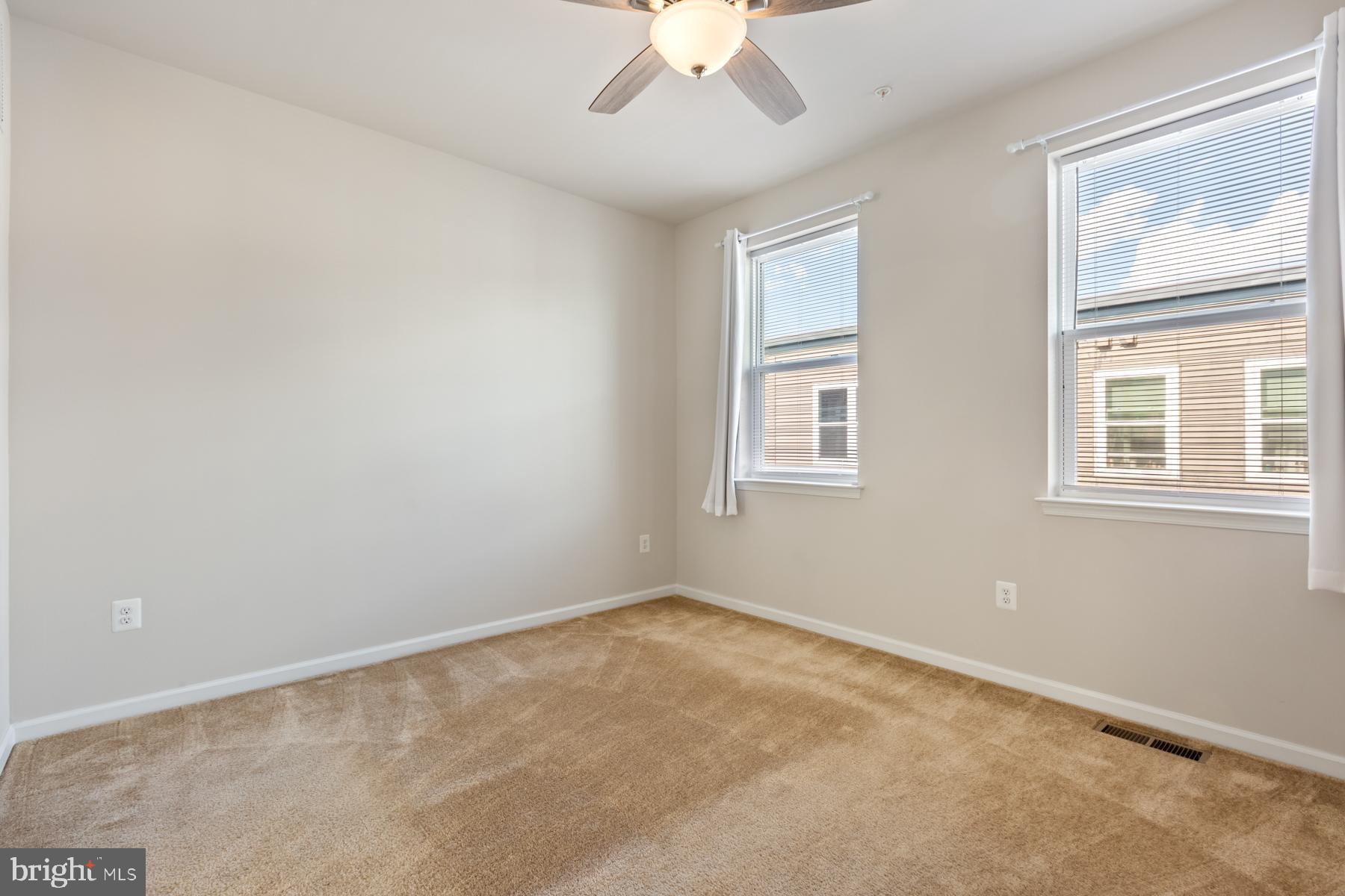 WESTSIDE AT SHADY GROVE METRO - Residential