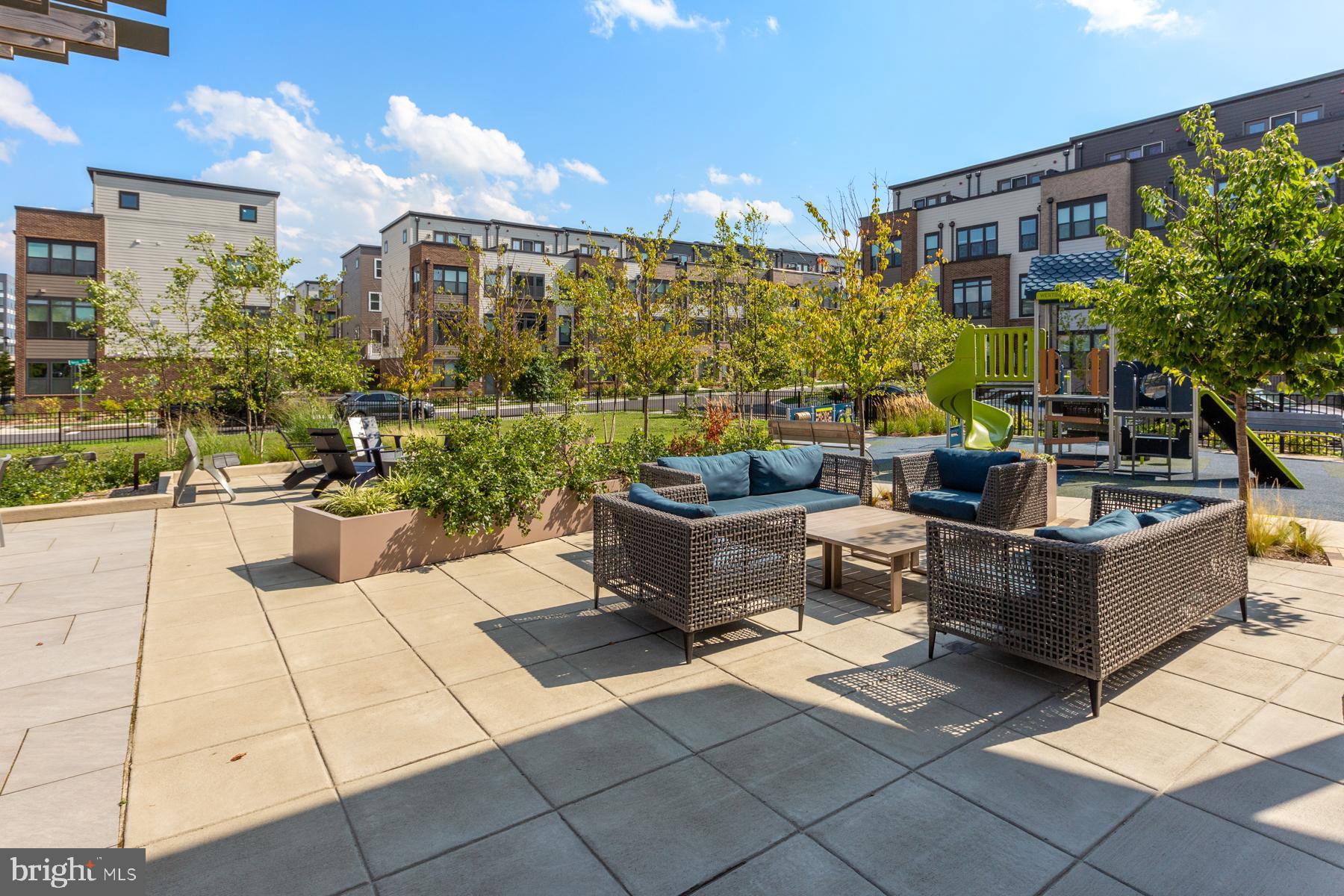 WESTSIDE AT SHADY GROVE METRO - Residential