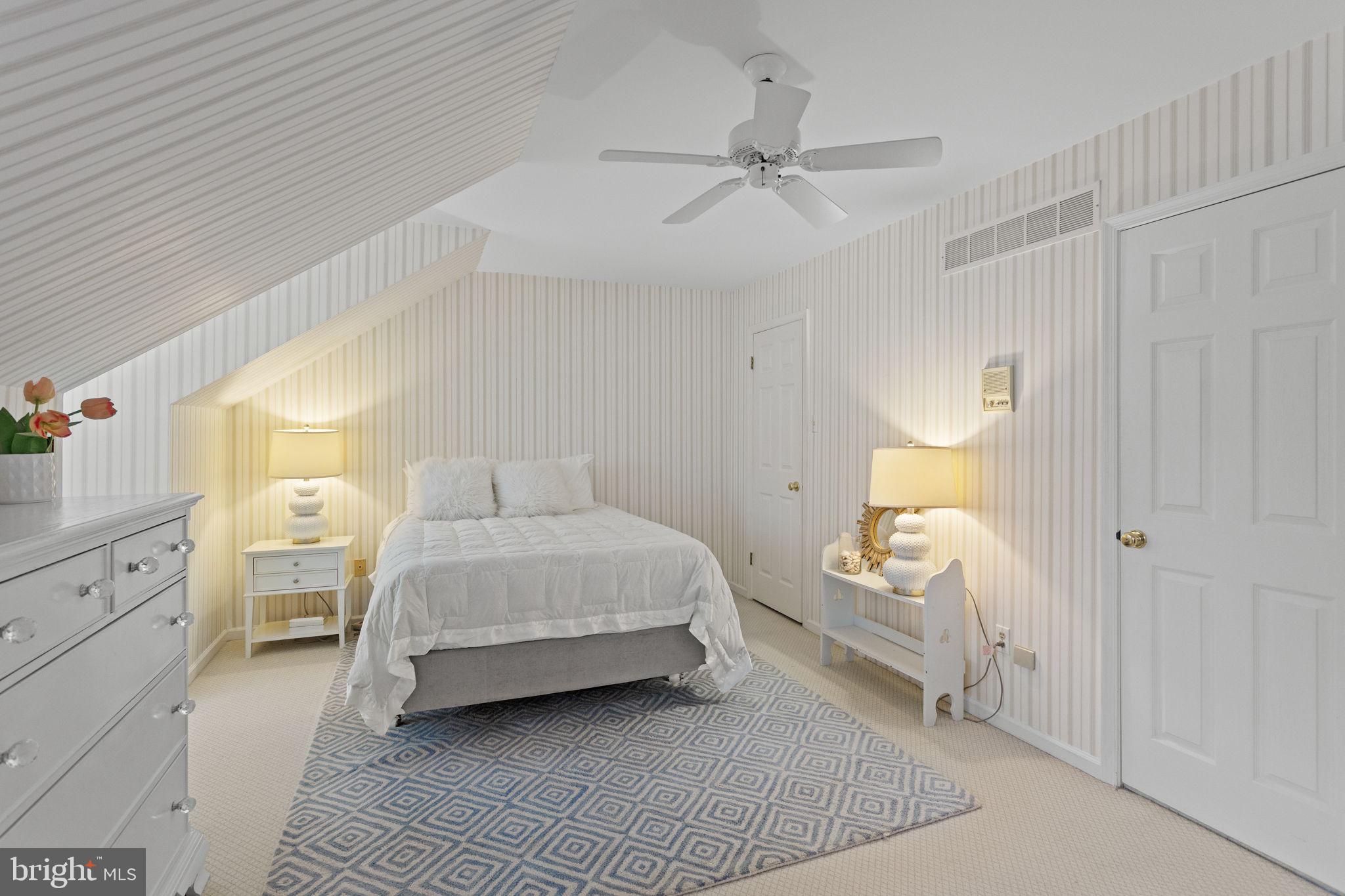 HERITAGE HILLS - Residential