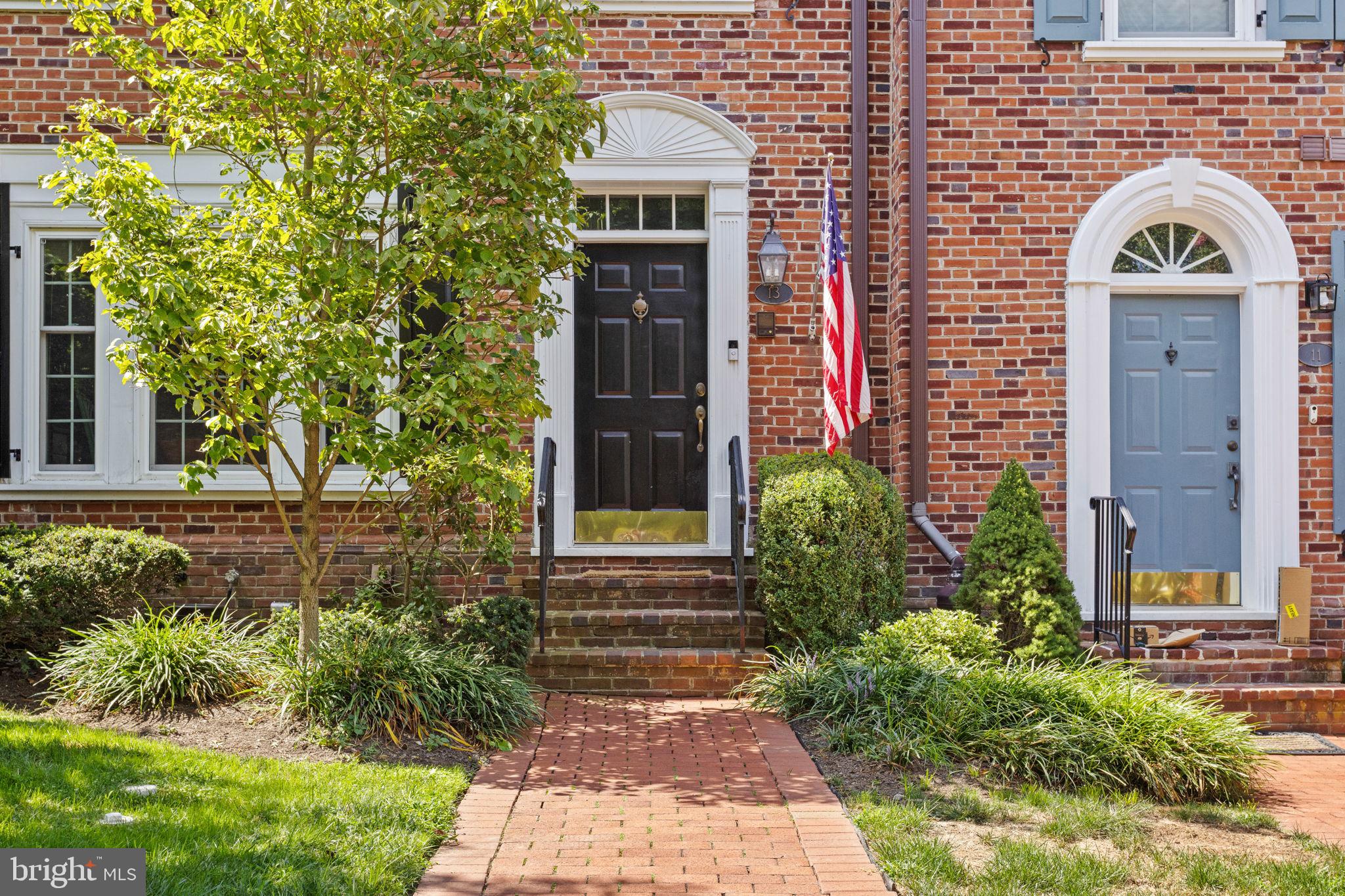 HERITAGE HILLS - Residential